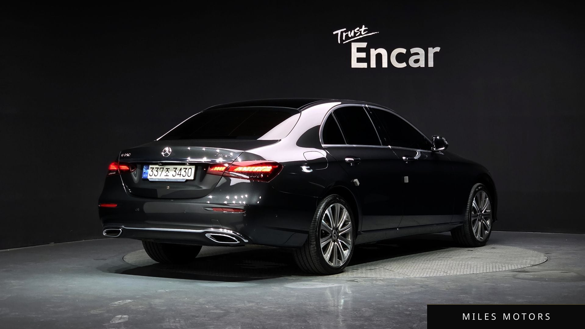 Mercedes-Benz E-Class W213 2021 — миниатюра 2