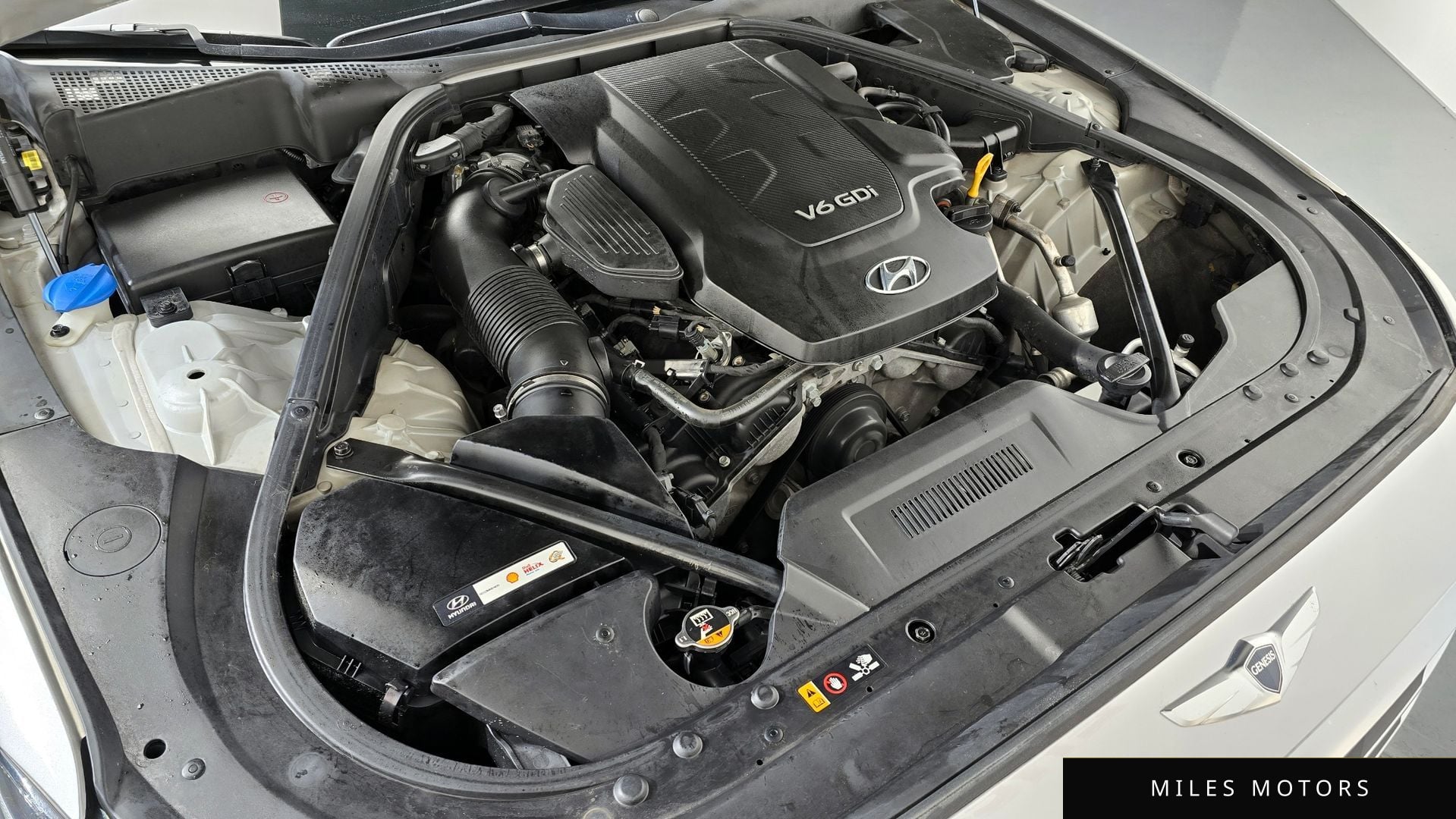 Hyundai Genesis 2015 — миниатюра 6