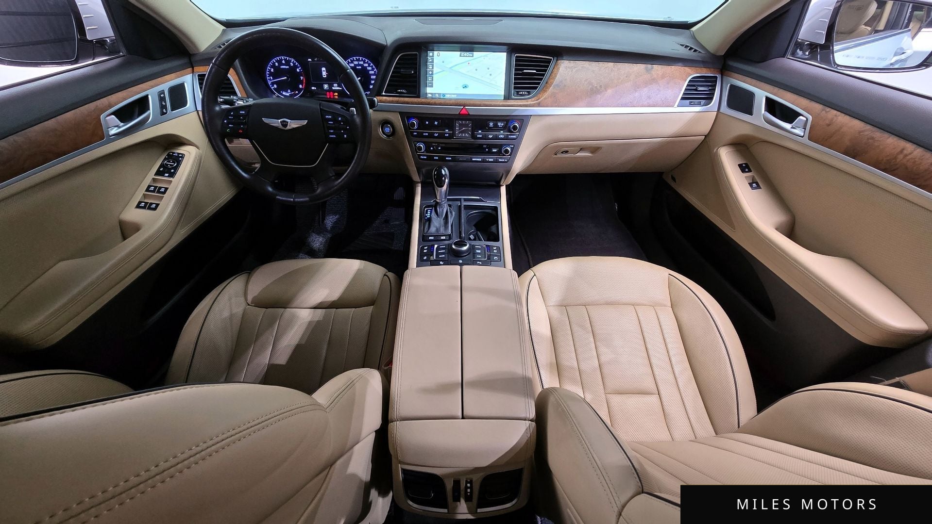 Hyundai Genesis 2015 — миниатюра 10