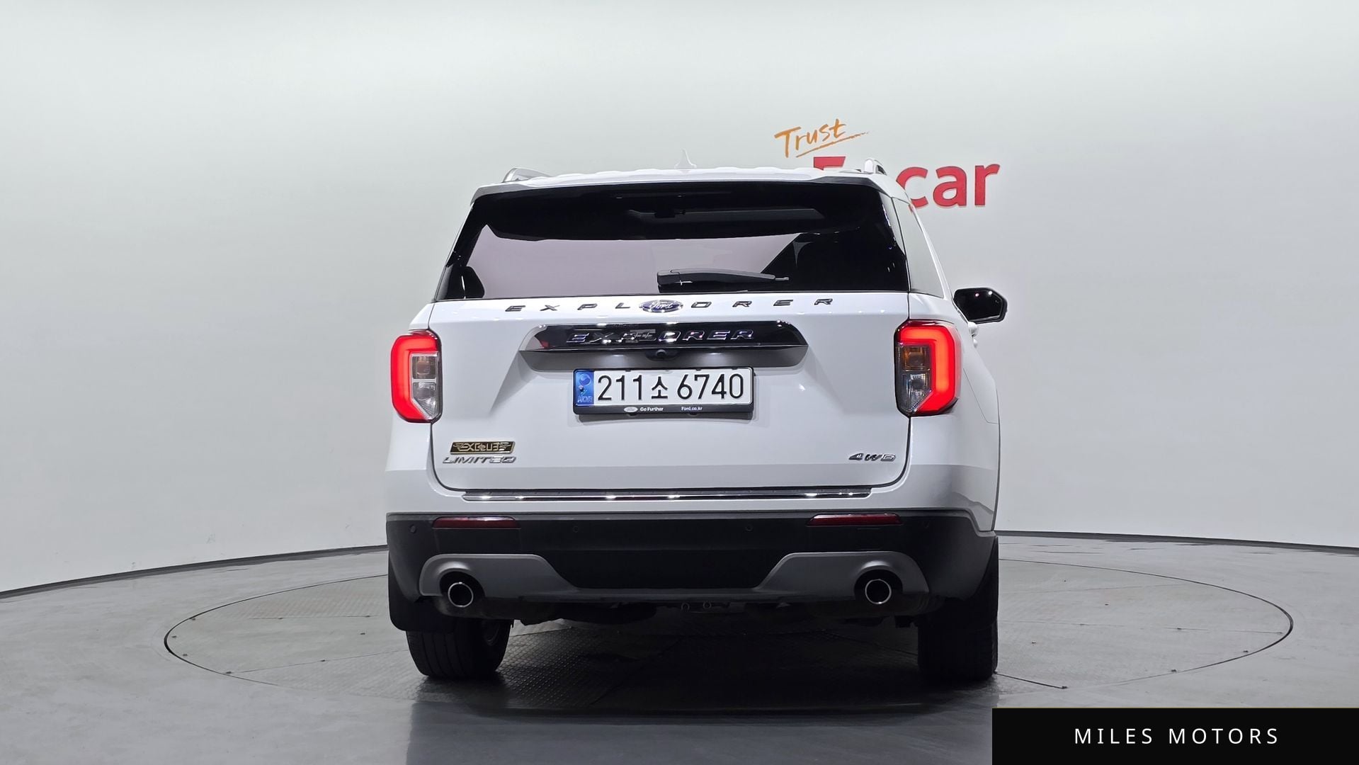 Ford Explorer 2022 — миниатюра 4