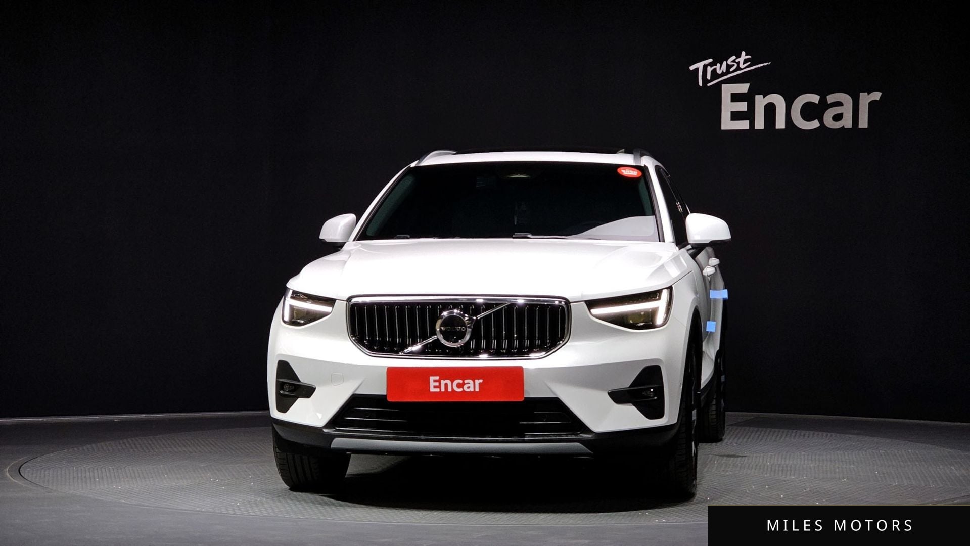 Volvo XC40 2024 — миниатюра 3