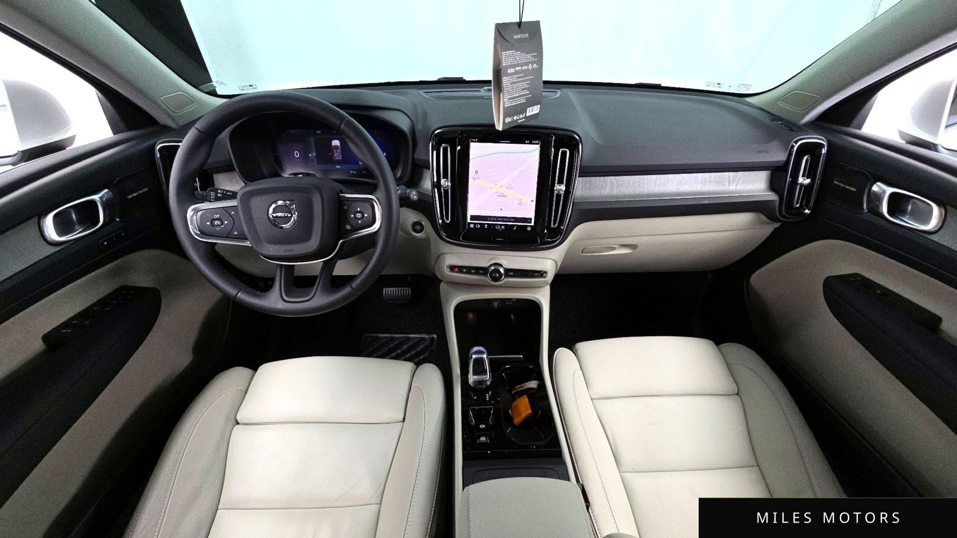 Volvo XC40 2024 — миниатюра 7