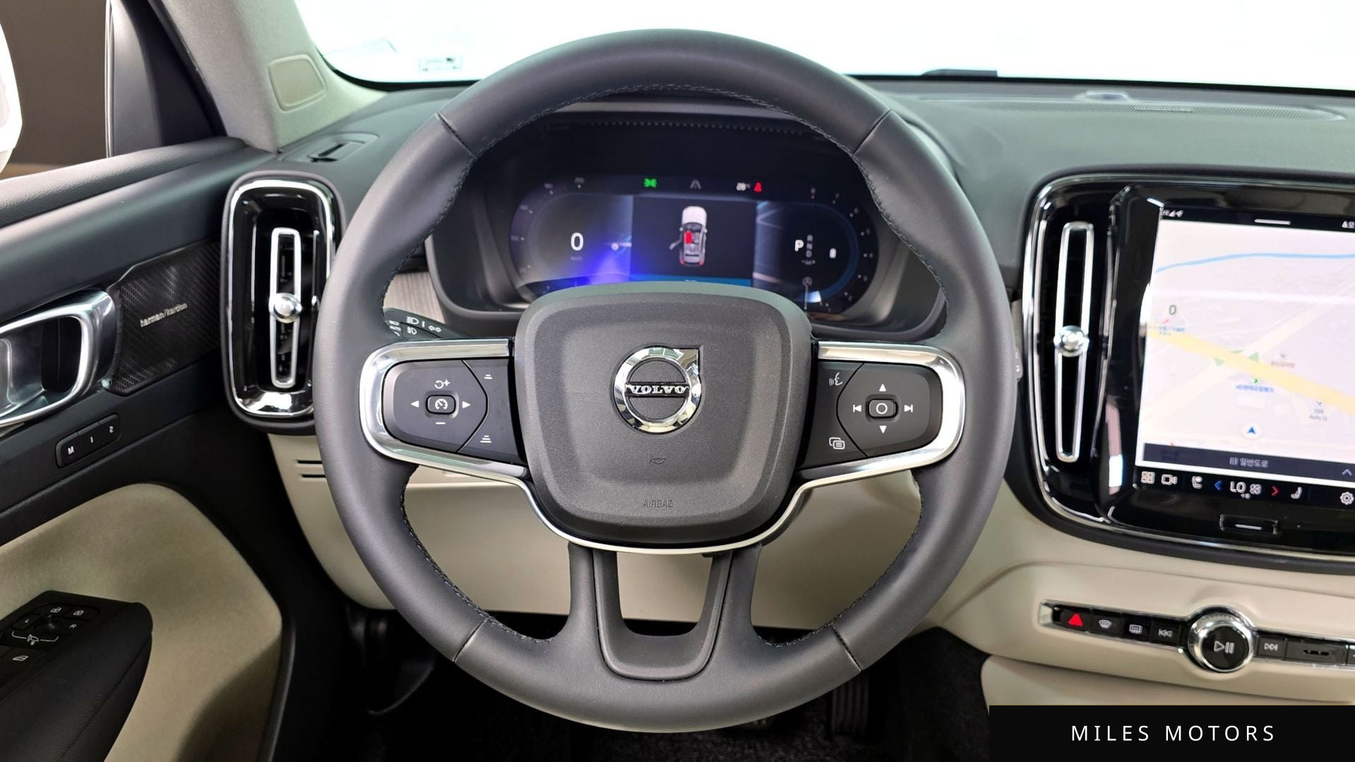 Volvo XC40 2024 — миниатюра 12