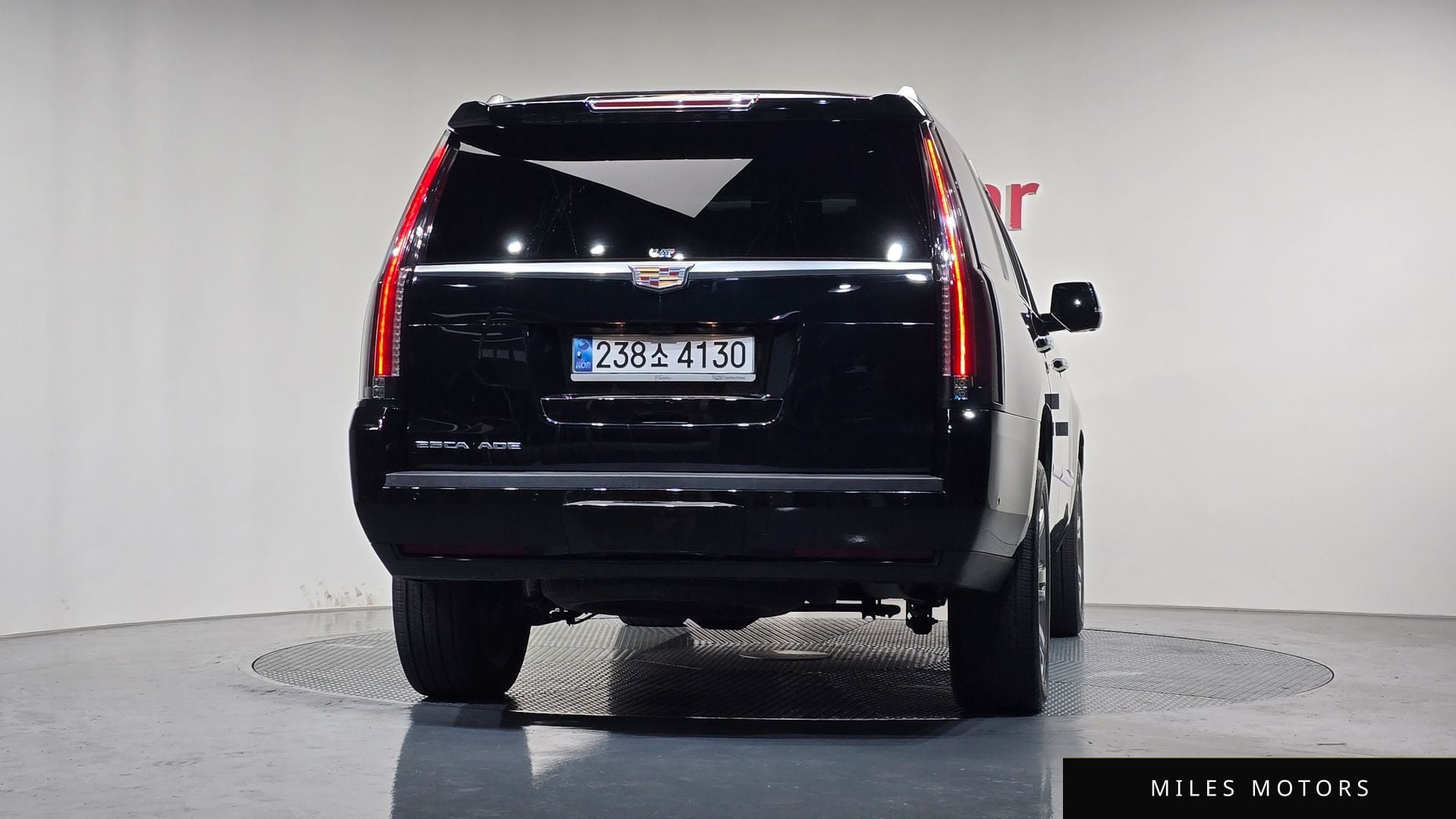 Cadillac Escalade 2019 — миниатюра 4