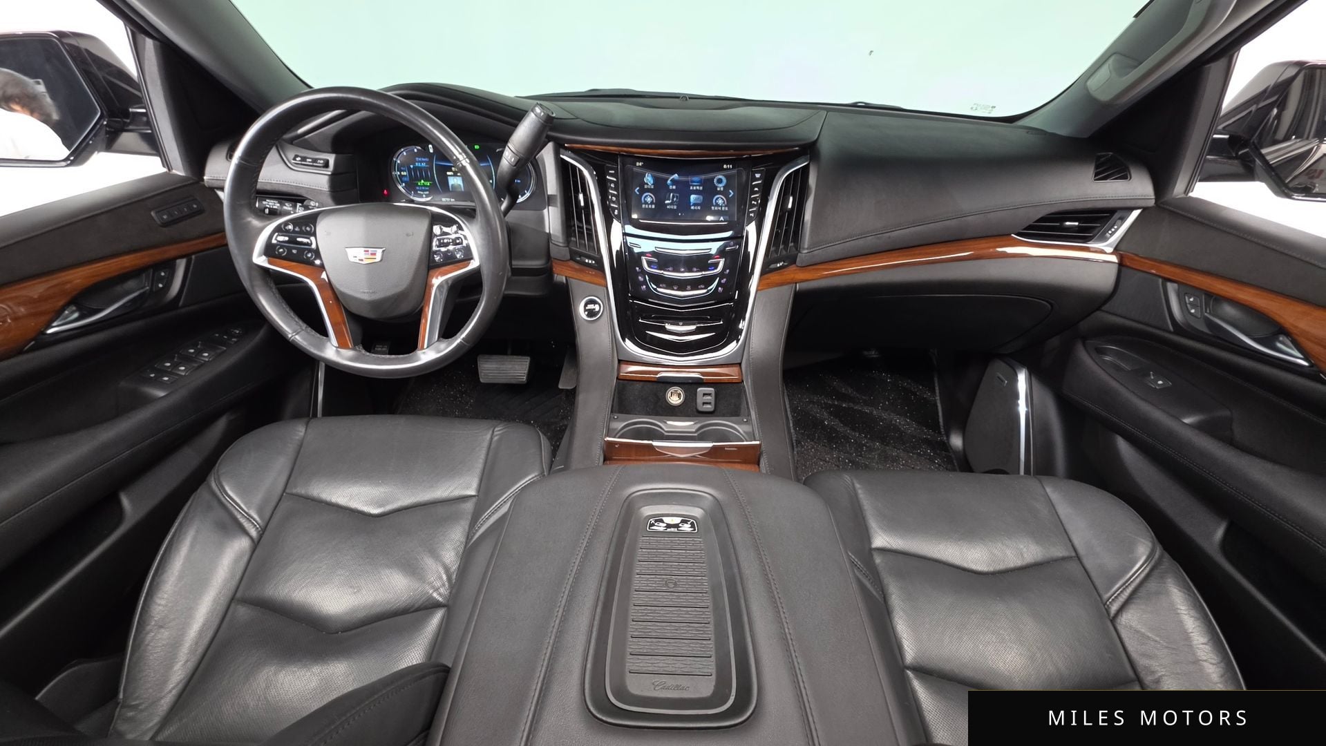 Cadillac Escalade 2019 — миниатюра 7
