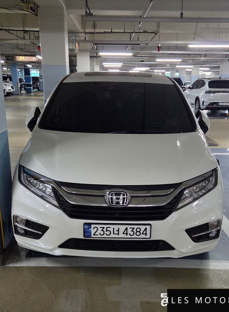 Honda Odyssey 2019 — миниатюра 3