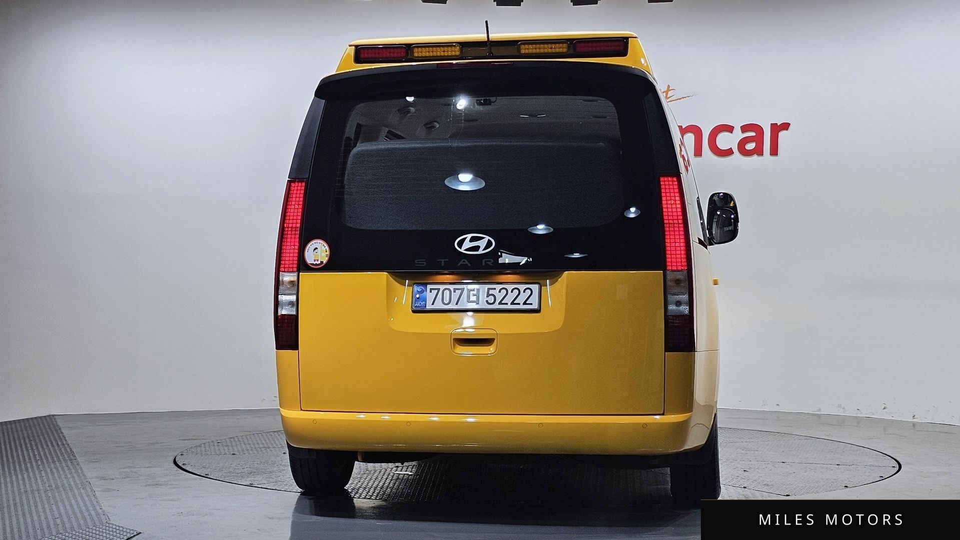 Hyundai Staria 2025 — миниатюра 4