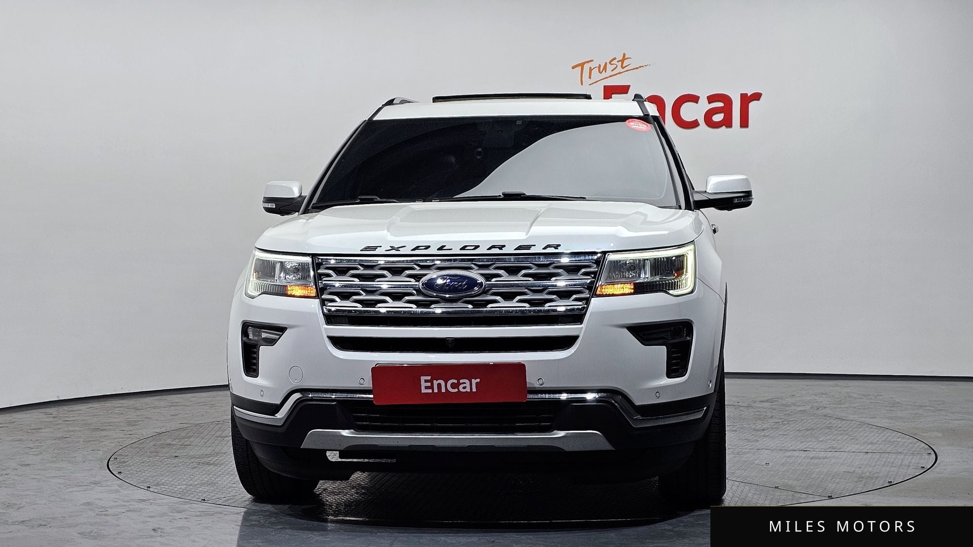 Ford Explorer 2019 — миниатюра 3