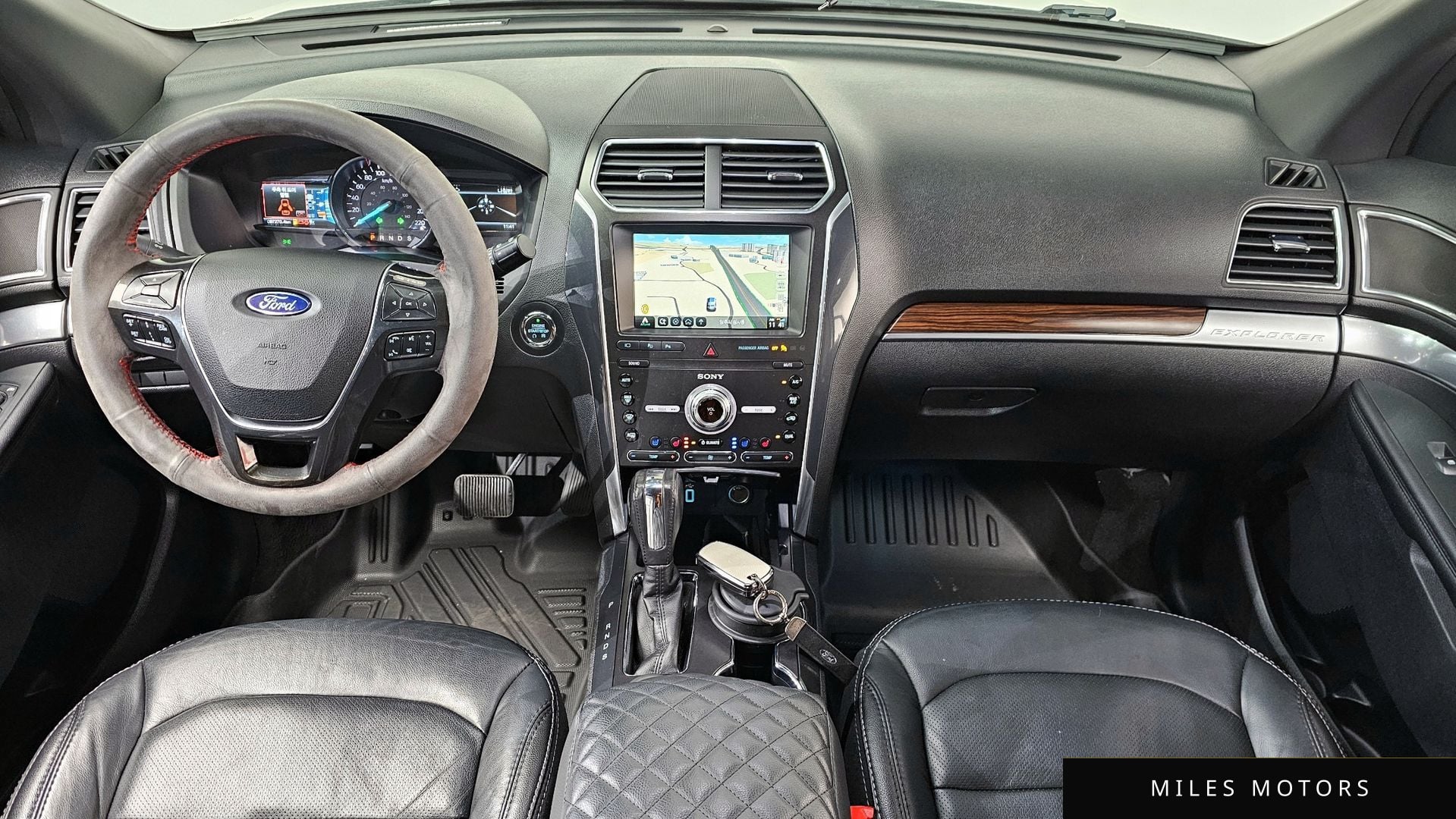 Ford Explorer 2019 — миниатюра 10