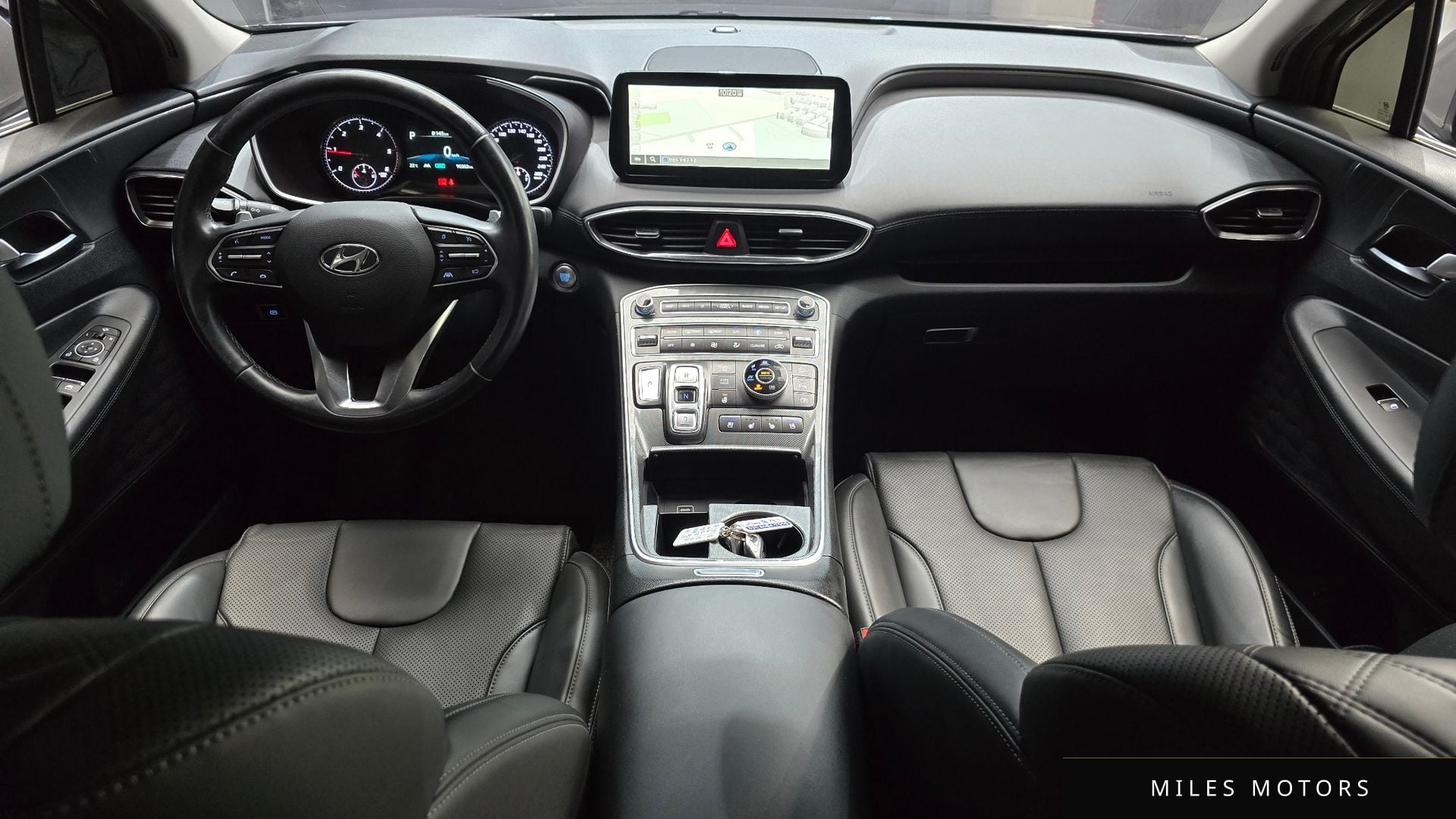 Hyundai Santafe 2022 — миниатюра 10