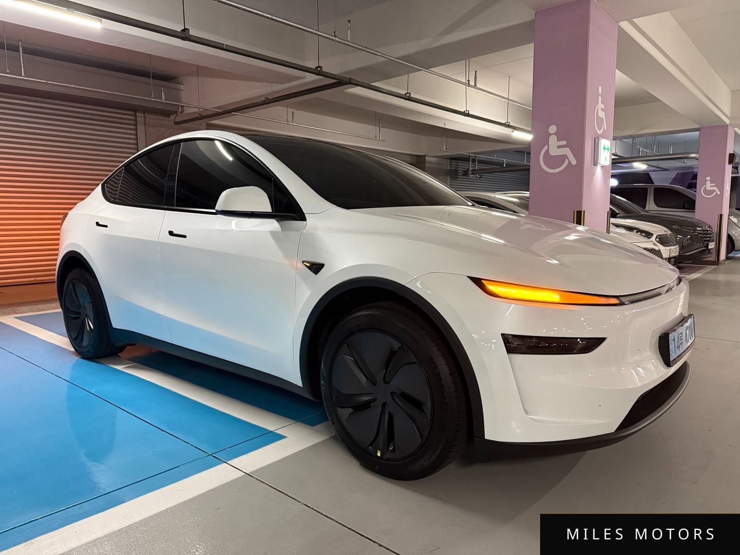 Tesla Model Y 2026 — миниатюра 3