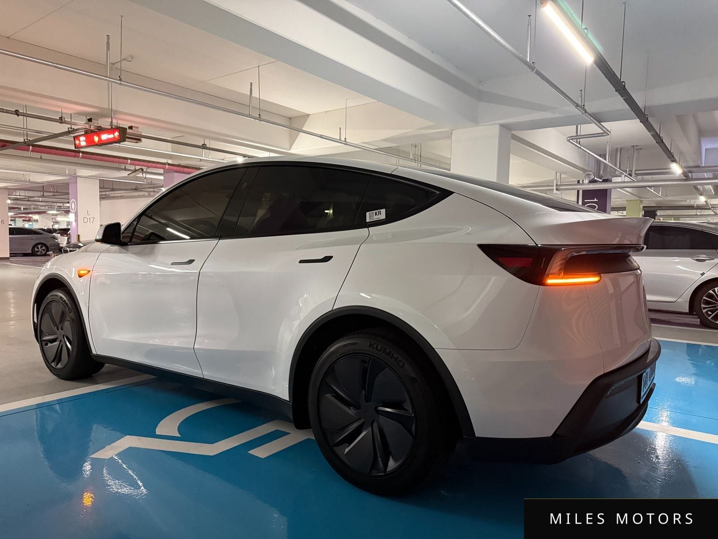 Tesla Model Y 2026 — миниатюра 4