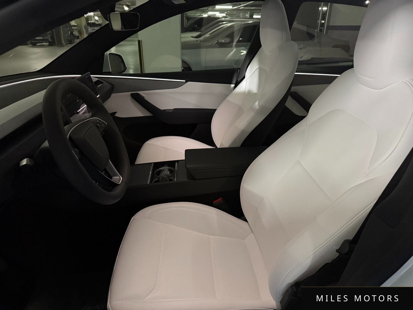 Tesla Model Y 2026 — миниатюра 9