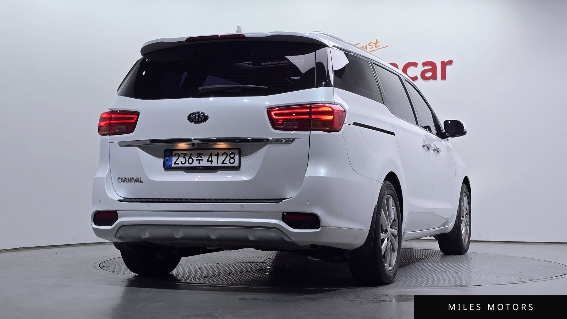Kia Canival 2019 — миниатюра 2