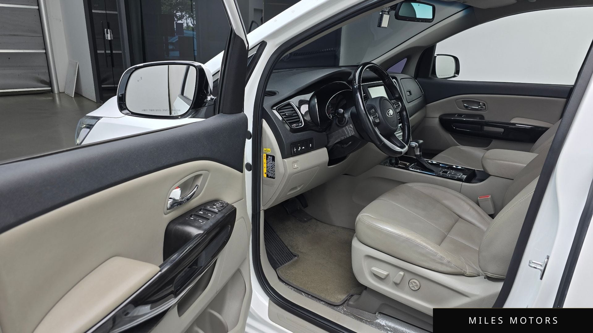 Kia Canival 2019 — миниатюра 10