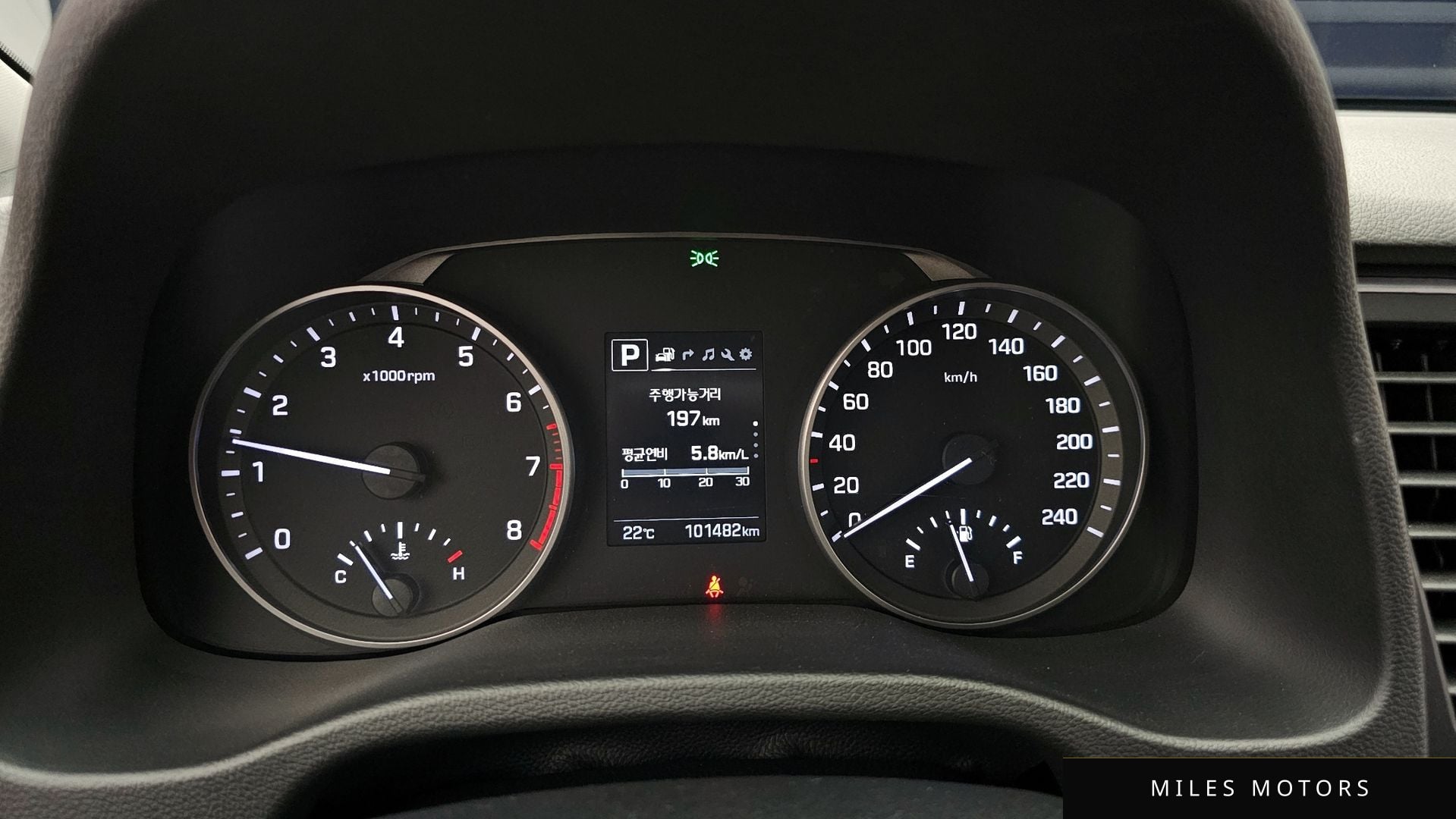 Hyundai AVANTE 2018 — миниатюра 11