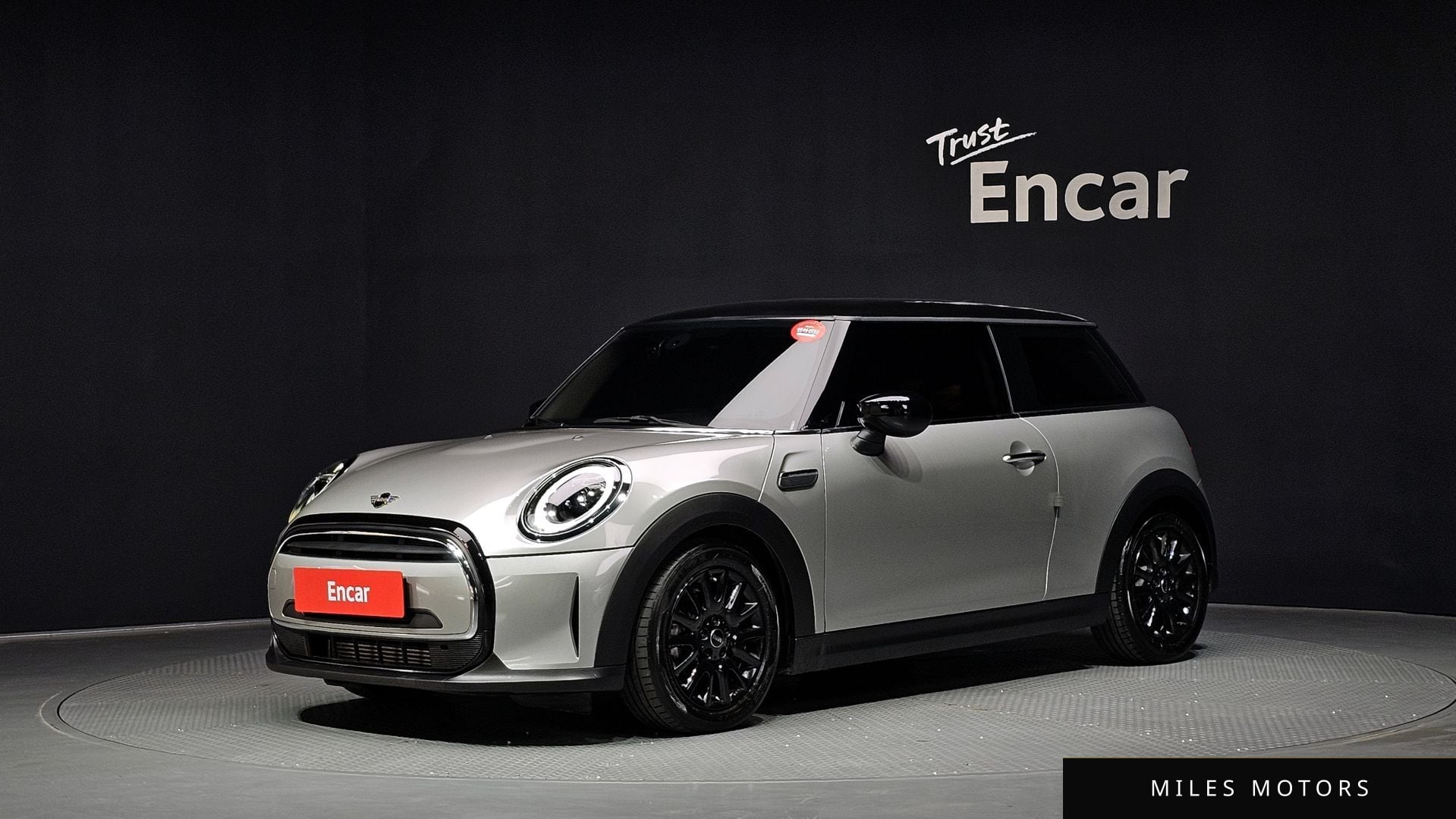 MINI Cooper 2024 — фото 1 из 12