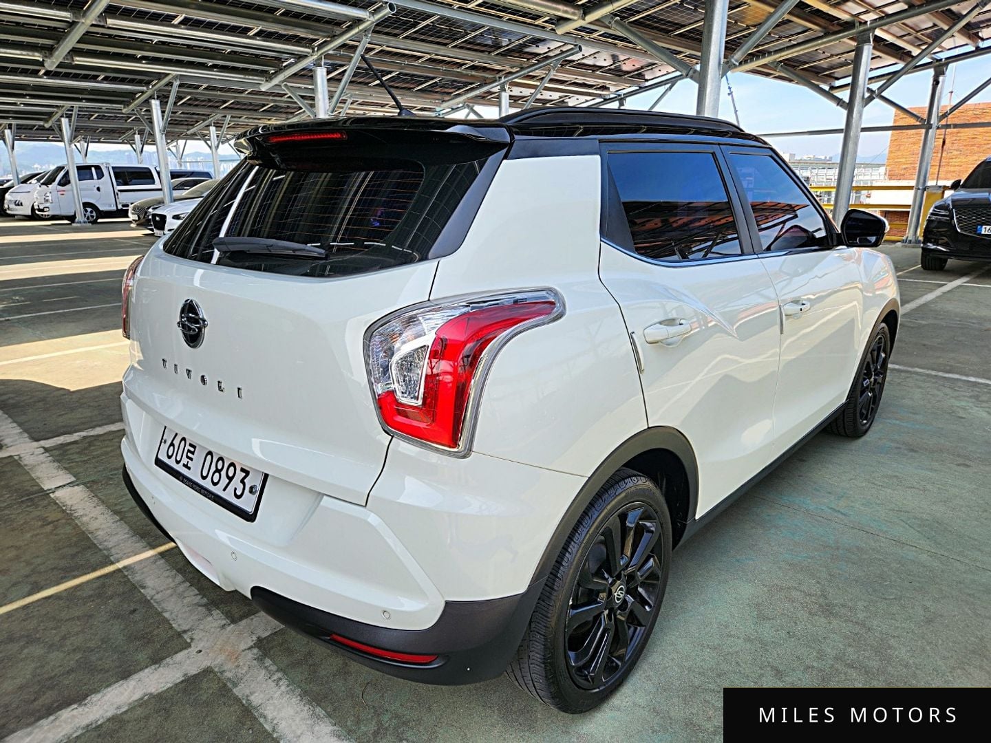 KG Mobility Tivoli 2016 — миниатюра 2