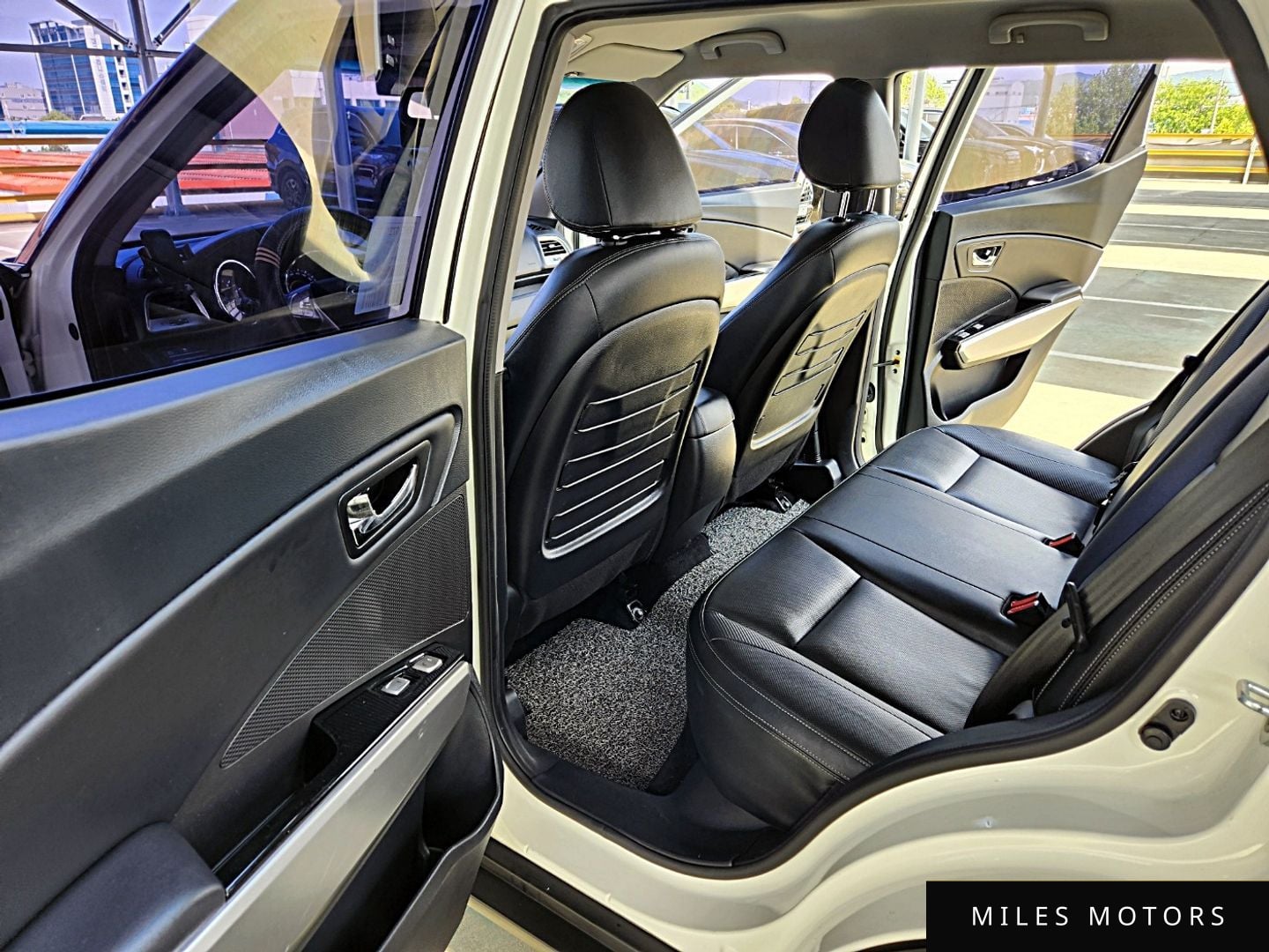 KG Mobility Tivoli 2016 — миниатюра 12