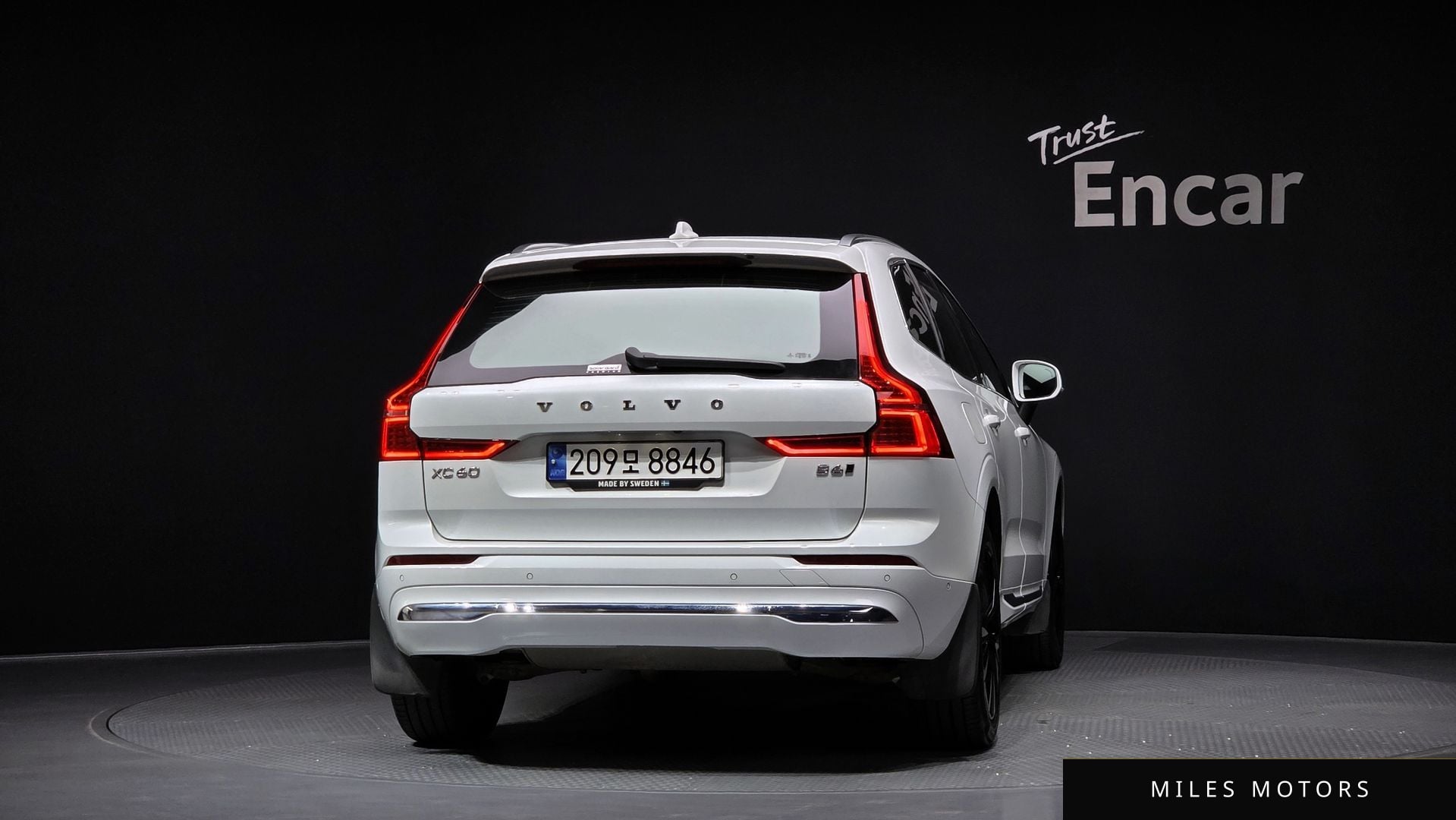 Volvo XC60 2023 — миниатюра 4