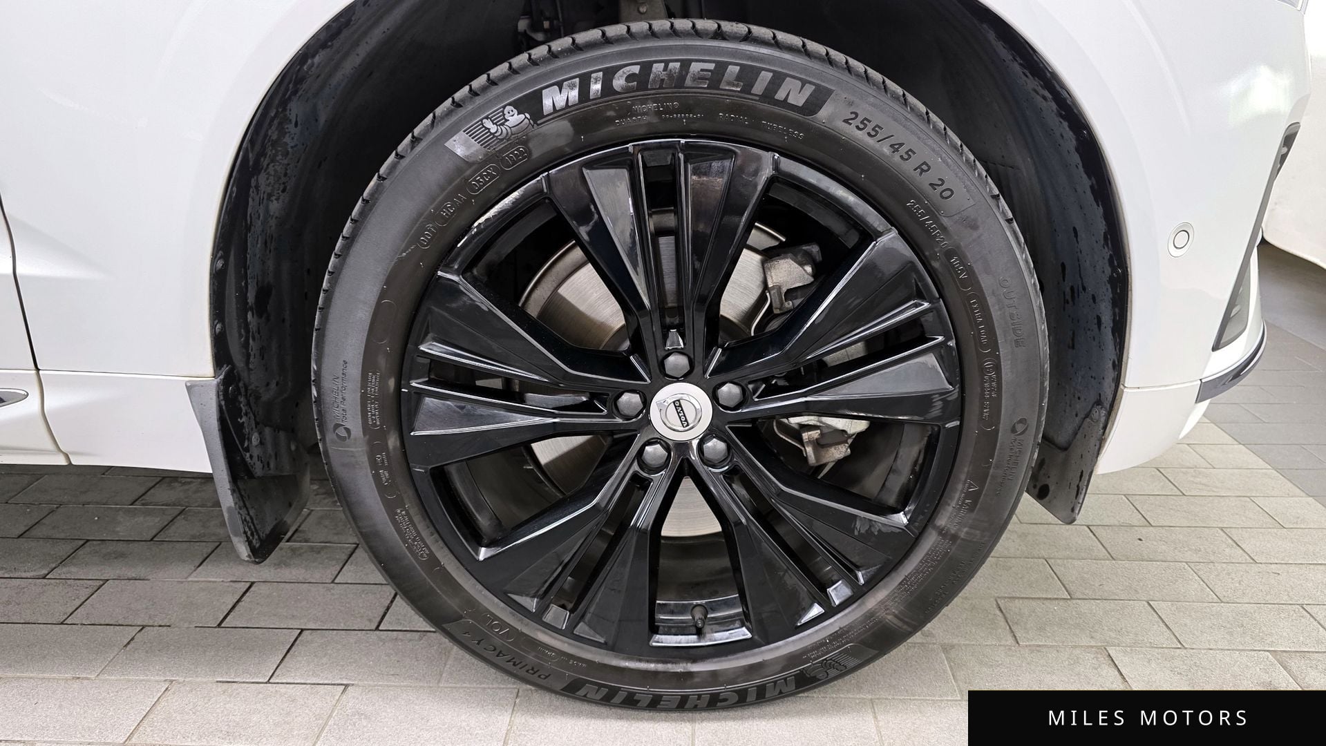Volvo XC60 2023 — миниатюра 7