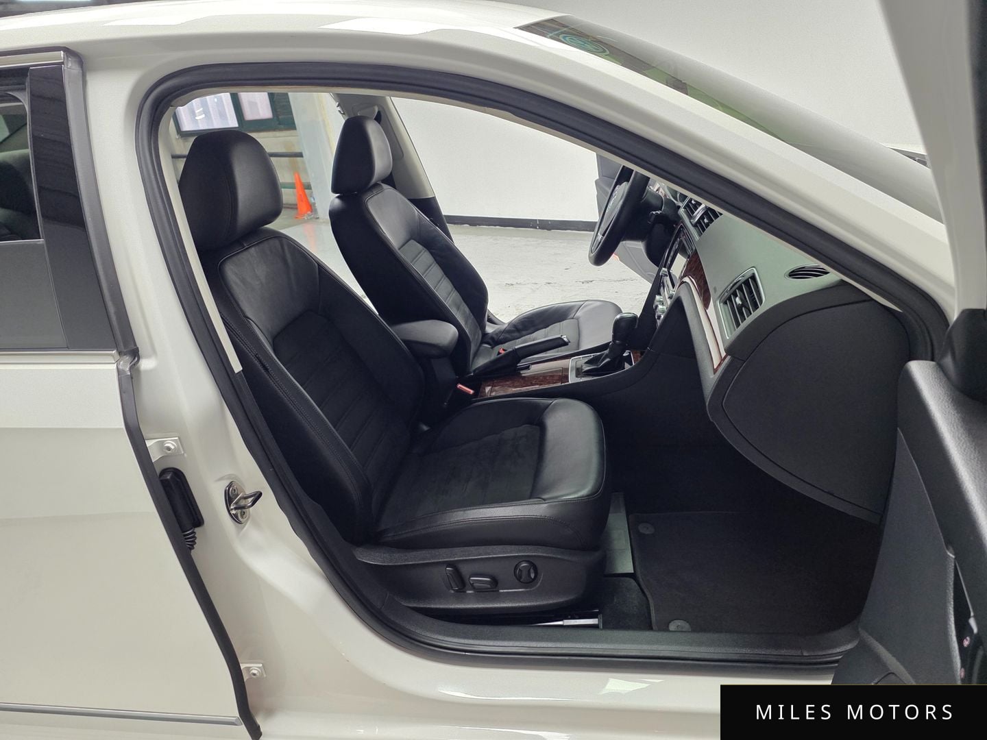 Volkswagen Passat 2012 — миниатюра 11