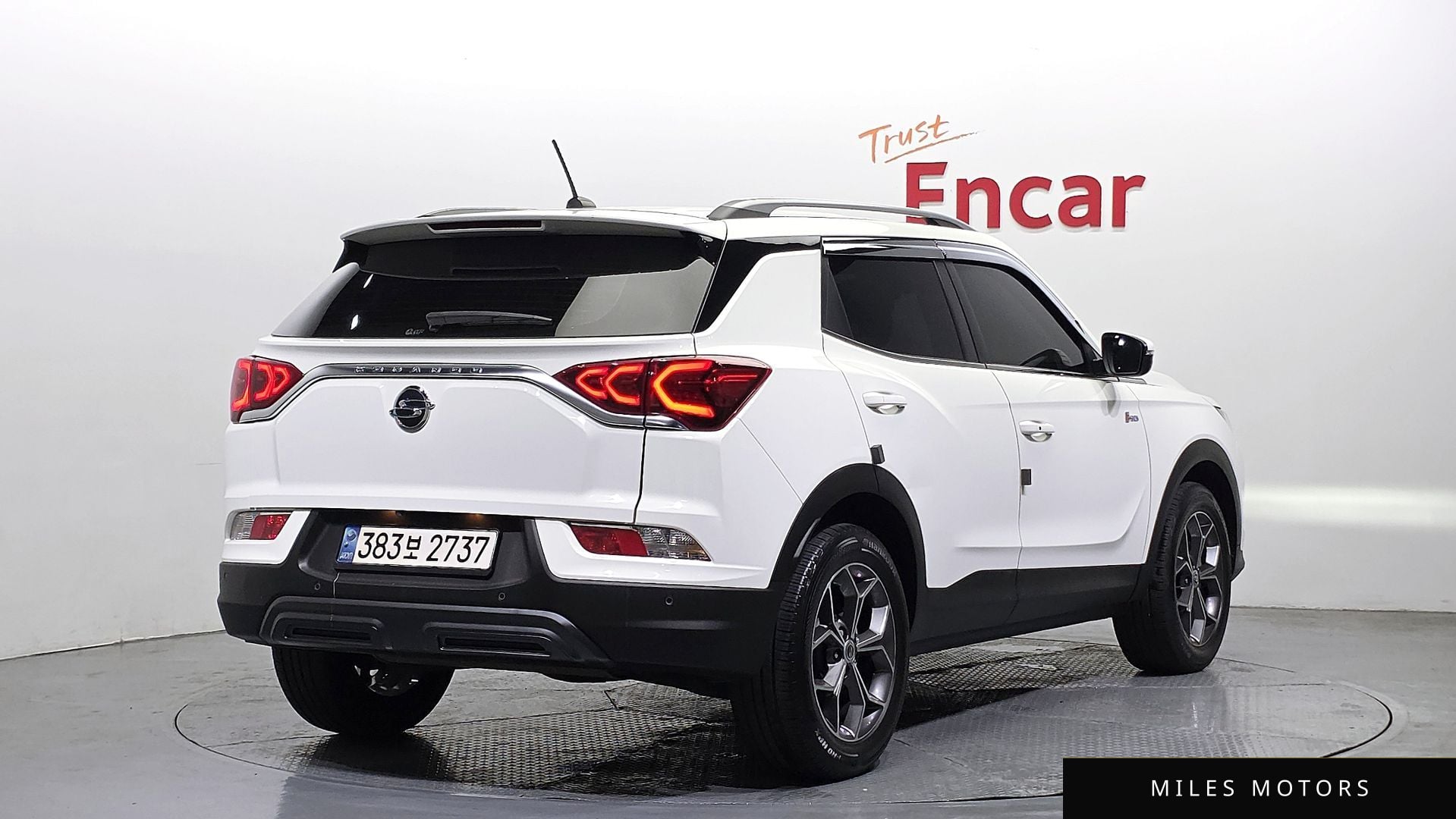 KG Mobility Beautiful Korando 2022 — миниатюра 2