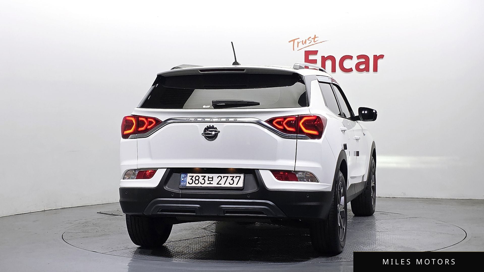 KG Mobility Beautiful Korando 2022 — миниатюра 4