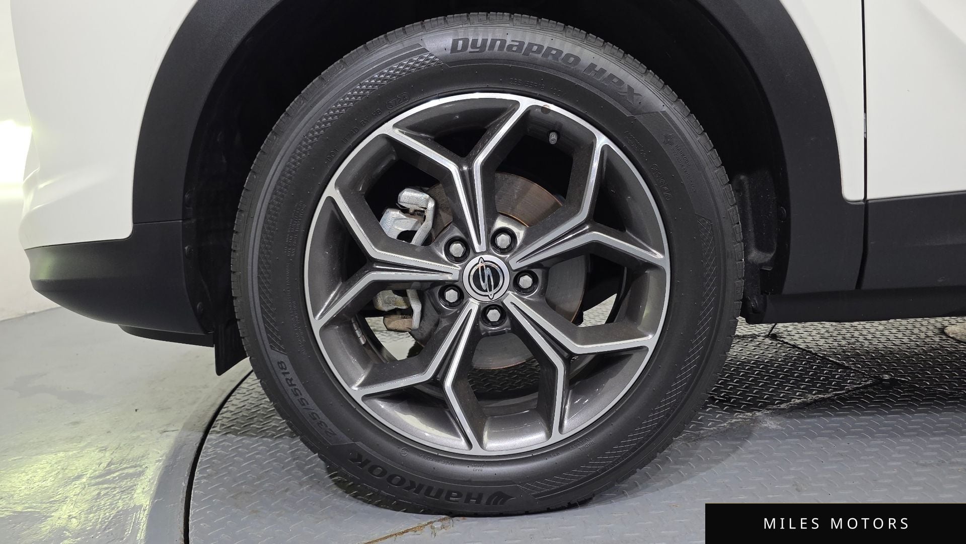 KG Mobility Beautiful Korando 2022 — миниатюра 5