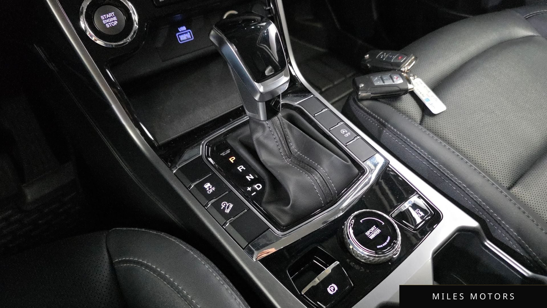 KG Mobility Beautiful Korando 2022 — миниатюра 12