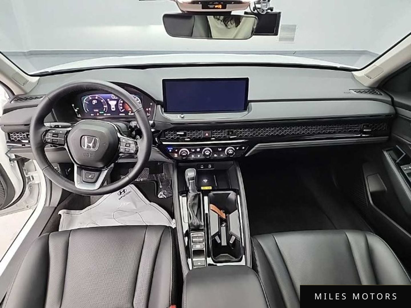 Honda Accord 2023 — миниатюра 7