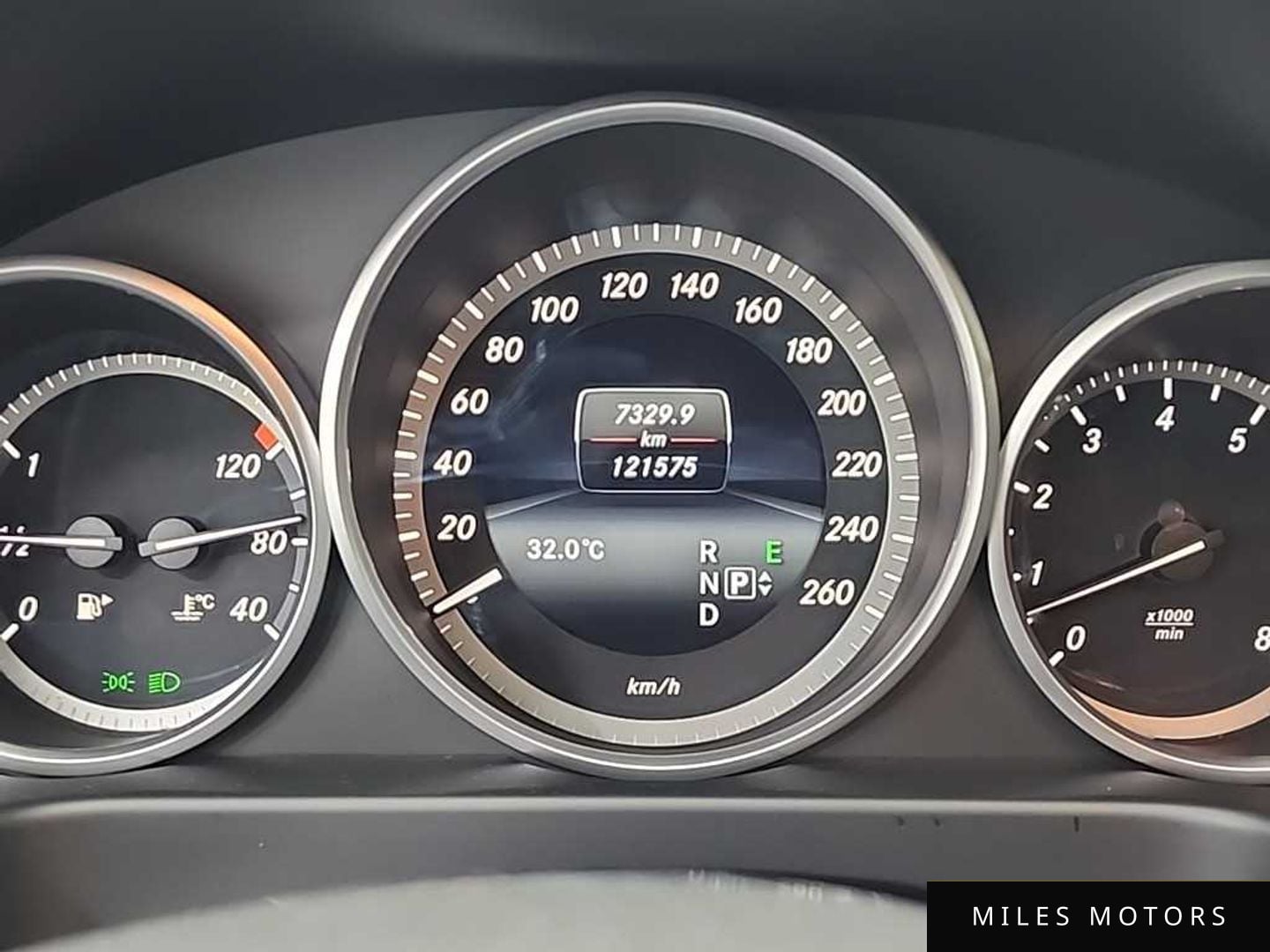Mercedes-Benz E-Class W212 2016 — миниатюра 6