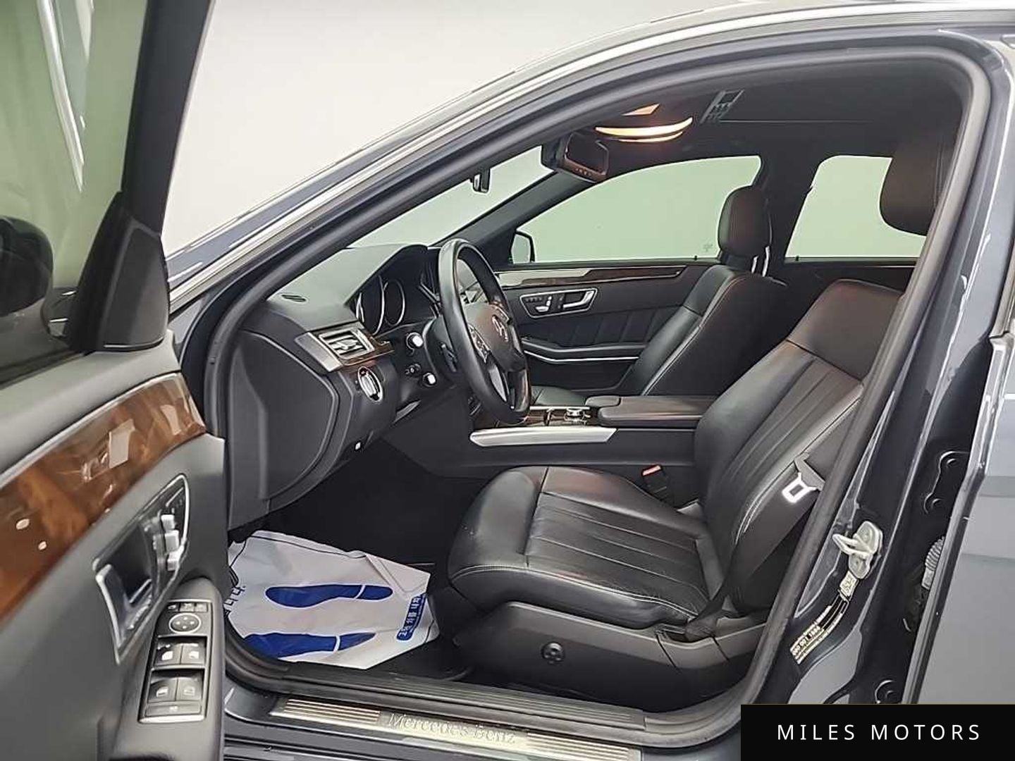 Mercedes-Benz E-Class W212 2016 — миниатюра 11