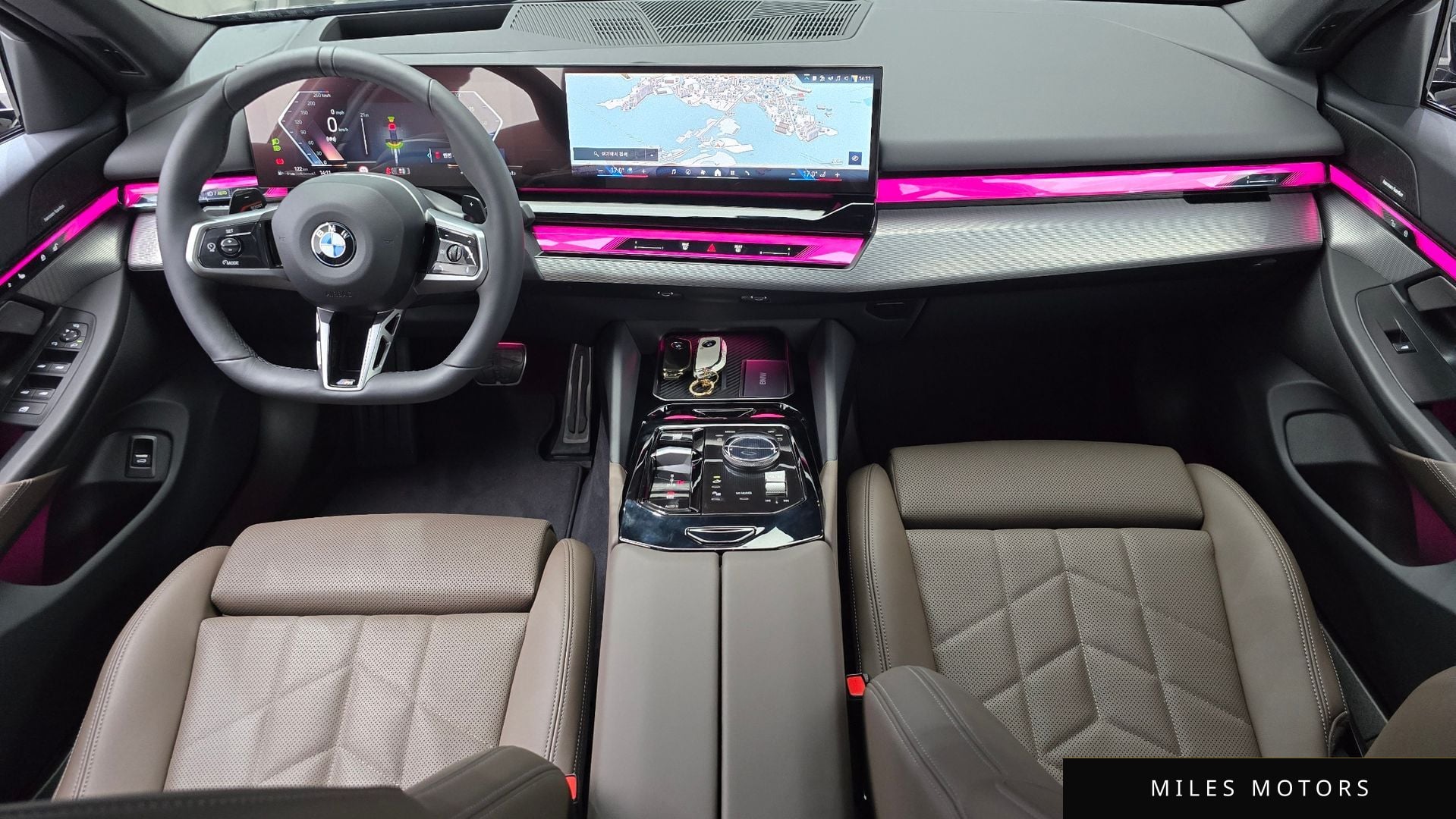 BMW 5 Series (G60) 2025 — миниатюра 10