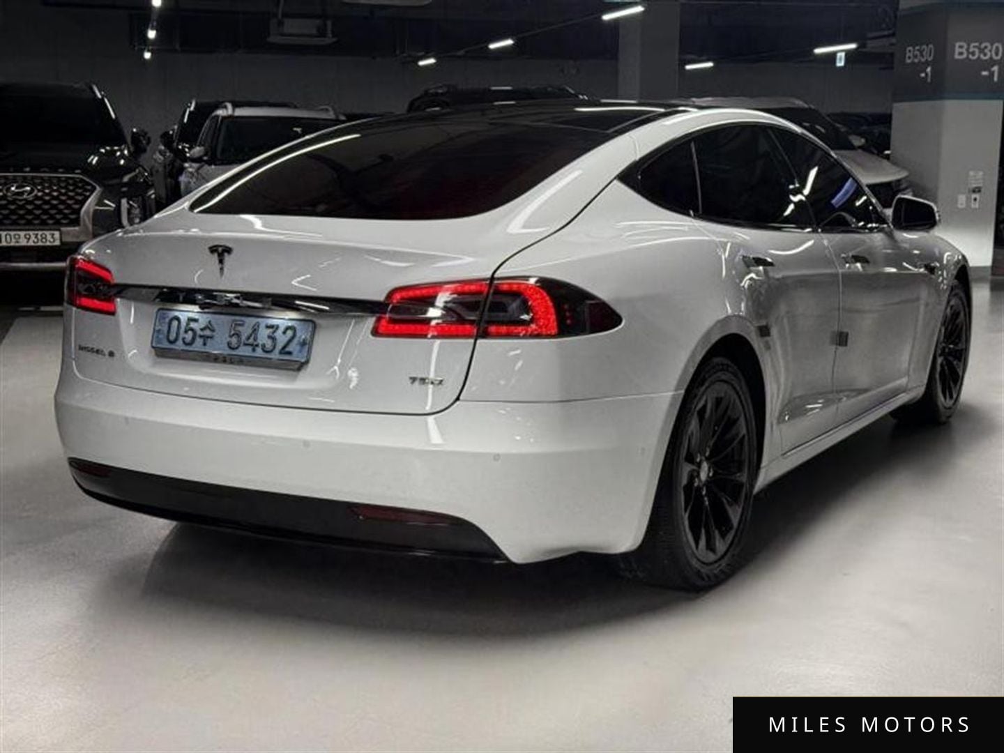 Tesla Model S 2018 — миниатюра 4