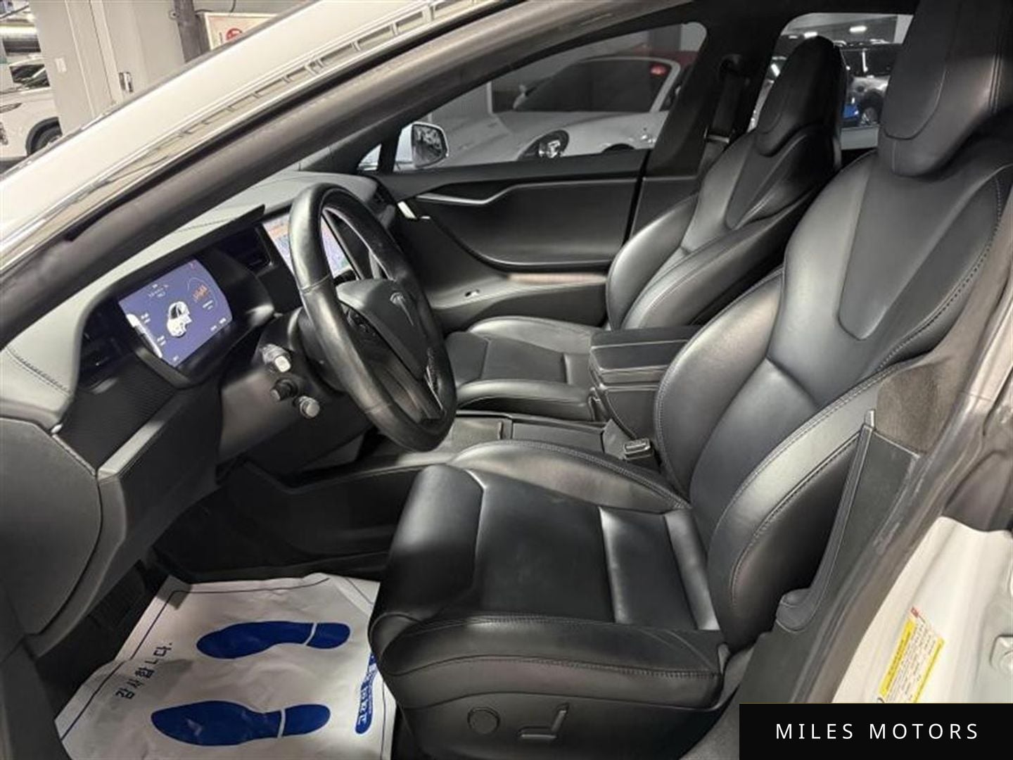 Tesla Model S 2018 — миниатюра 8
