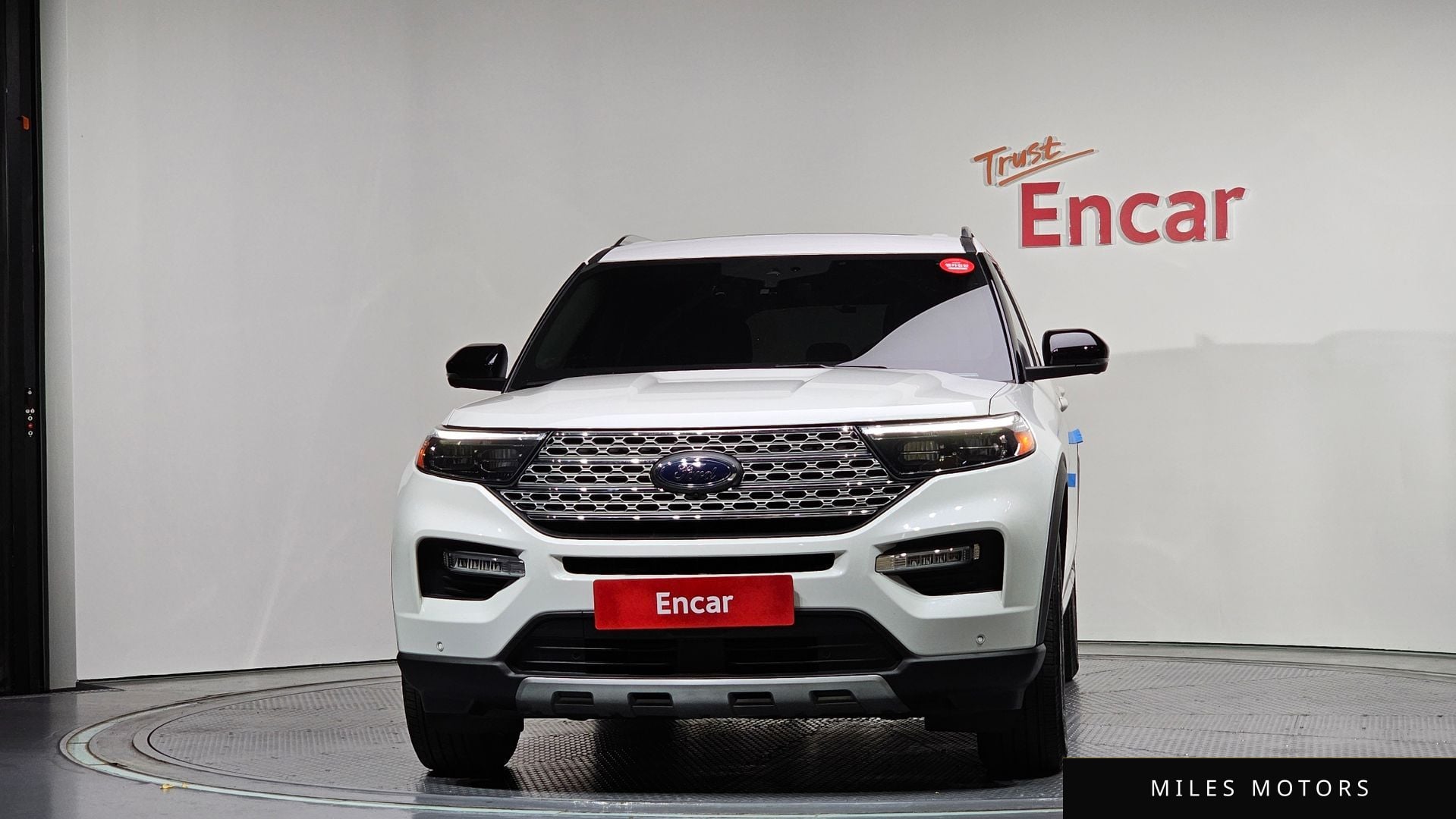 Ford Explorer 2022 — миниатюра 3