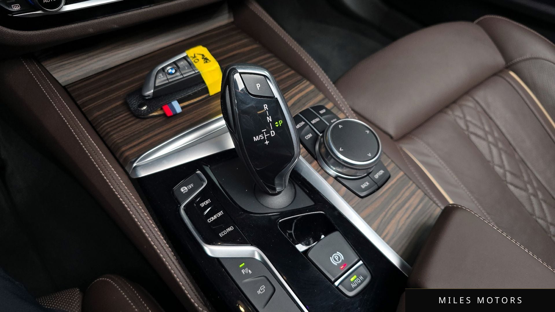 BMW 5 Series (G30) 2017 — миниатюра 11