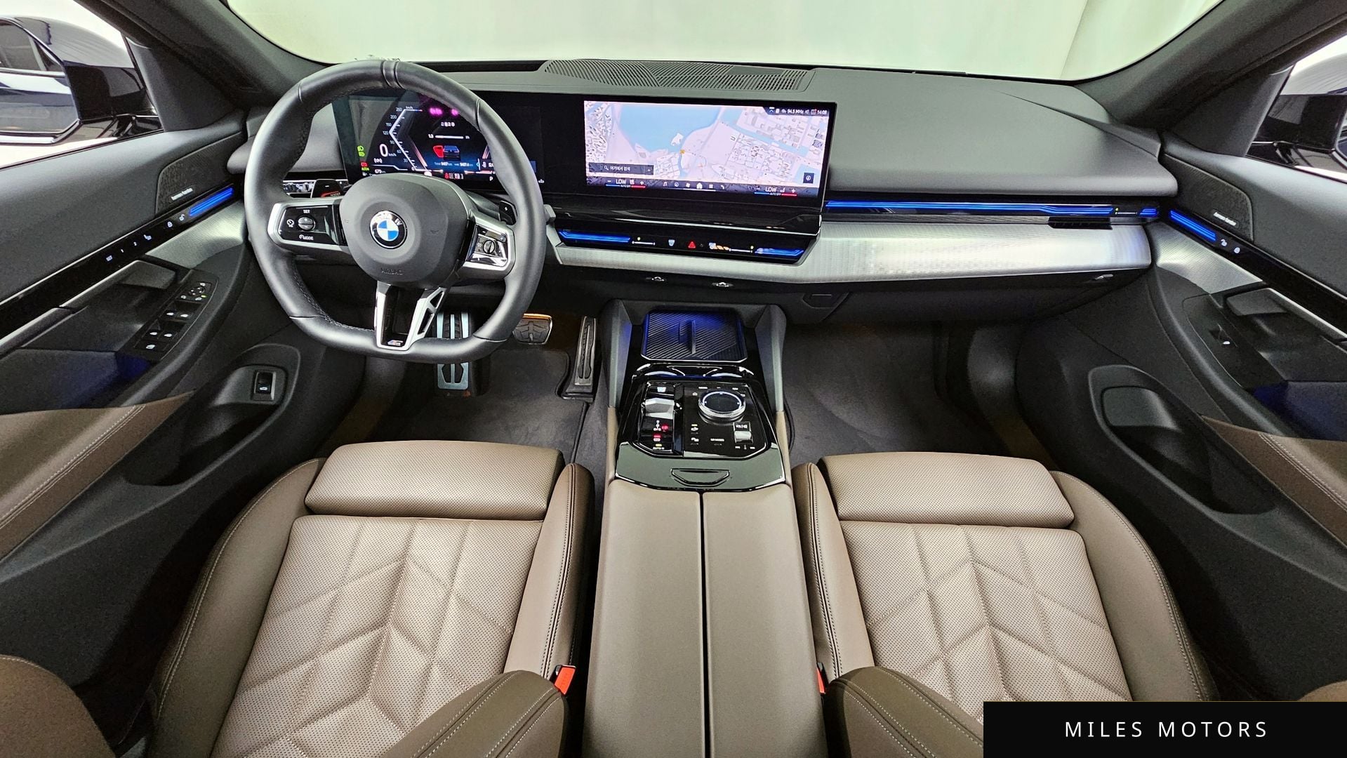 BMW 5 Series (G60) 2024 — миниатюра 7