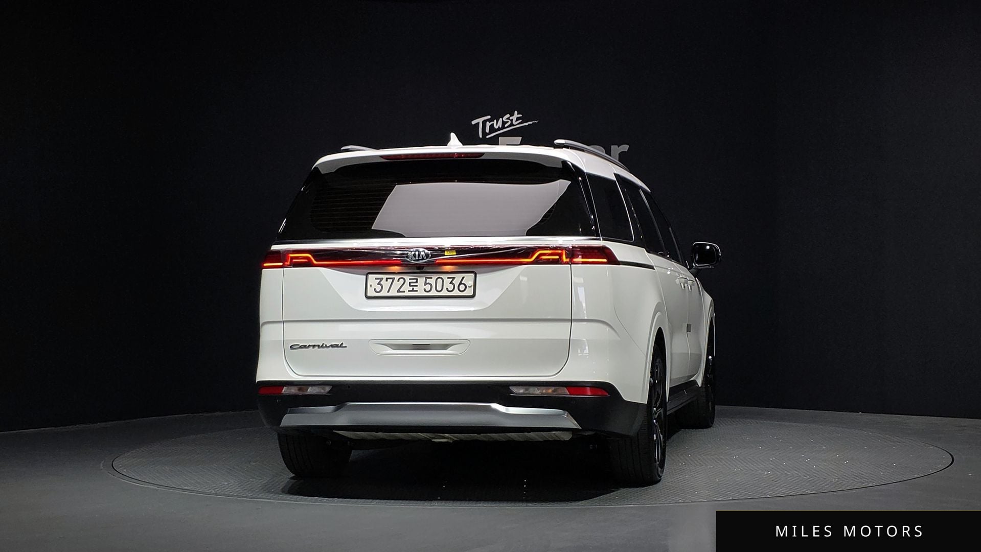 Kia Carnival 2021 — миниатюра 4