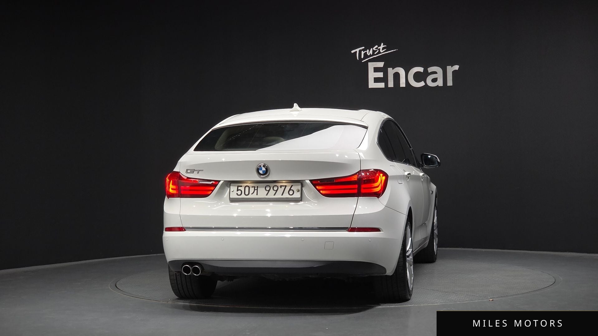 BMW 5 Series GT (F07) 2014 — миниатюра 3