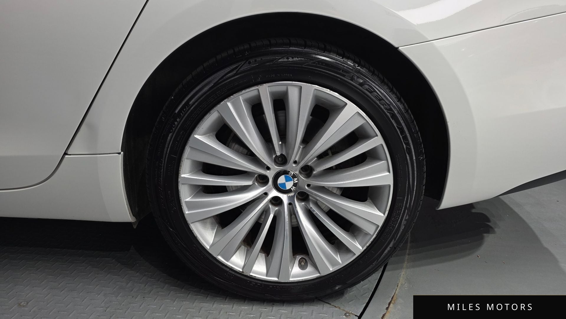 BMW 5 Series GT (F07) 2014 — миниатюра 6