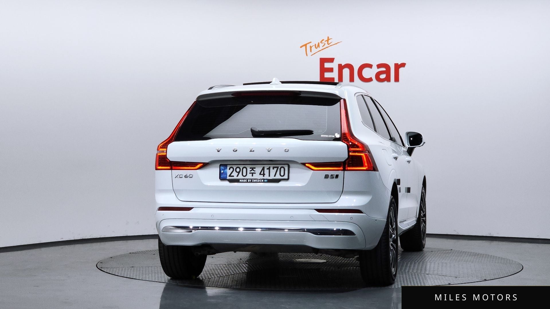 Volvo XC60 2022 — миниатюра 4