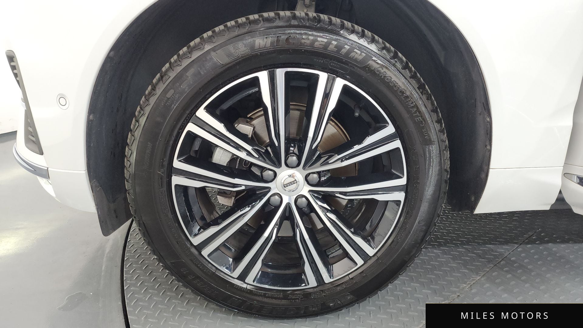Volvo XC60 2022 — миниатюра 5