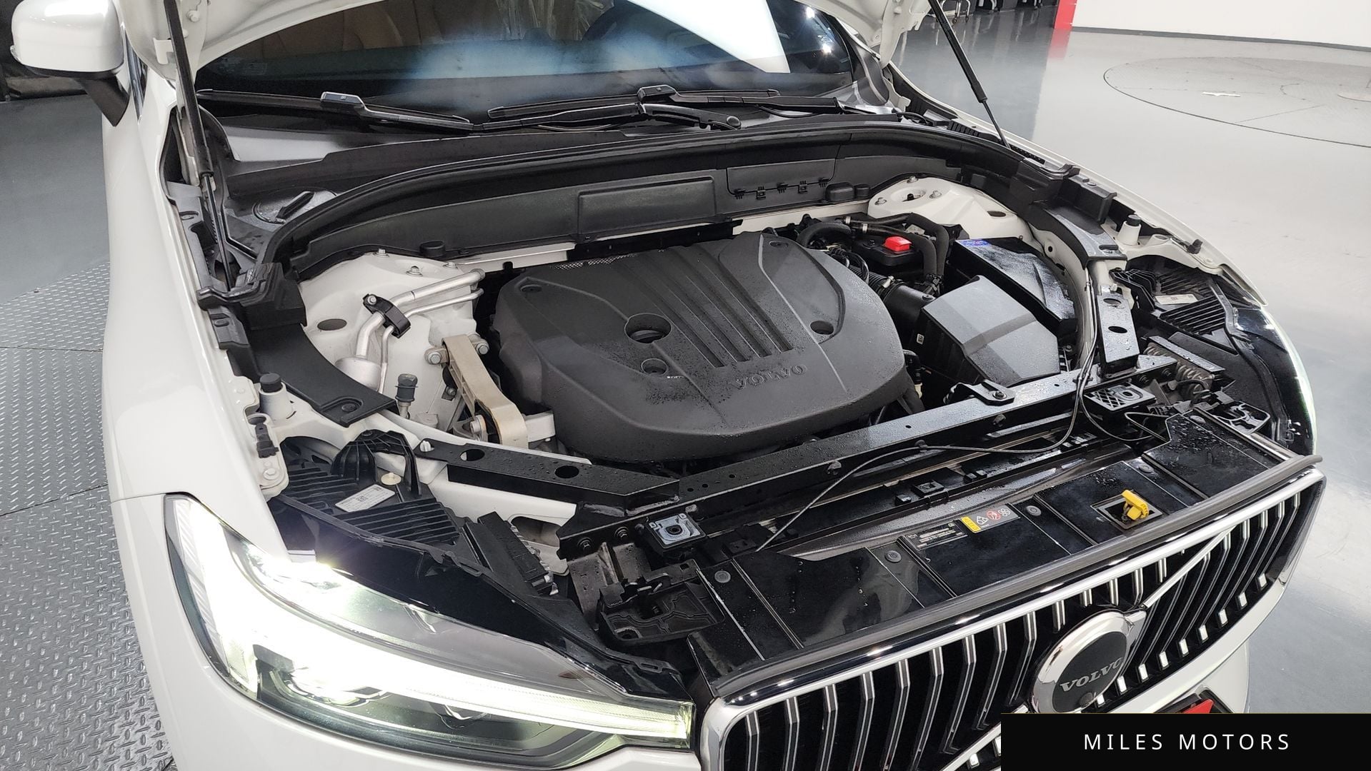 Volvo XC60 2022 — миниатюра 6