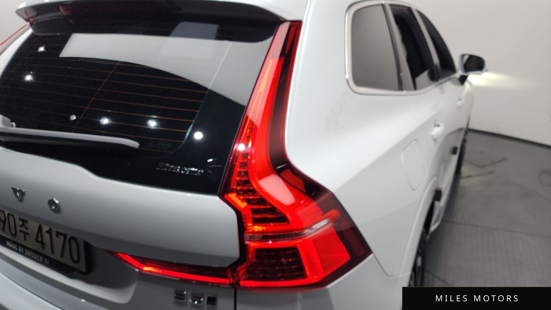 Volvo XC60 2022 — миниатюра 9