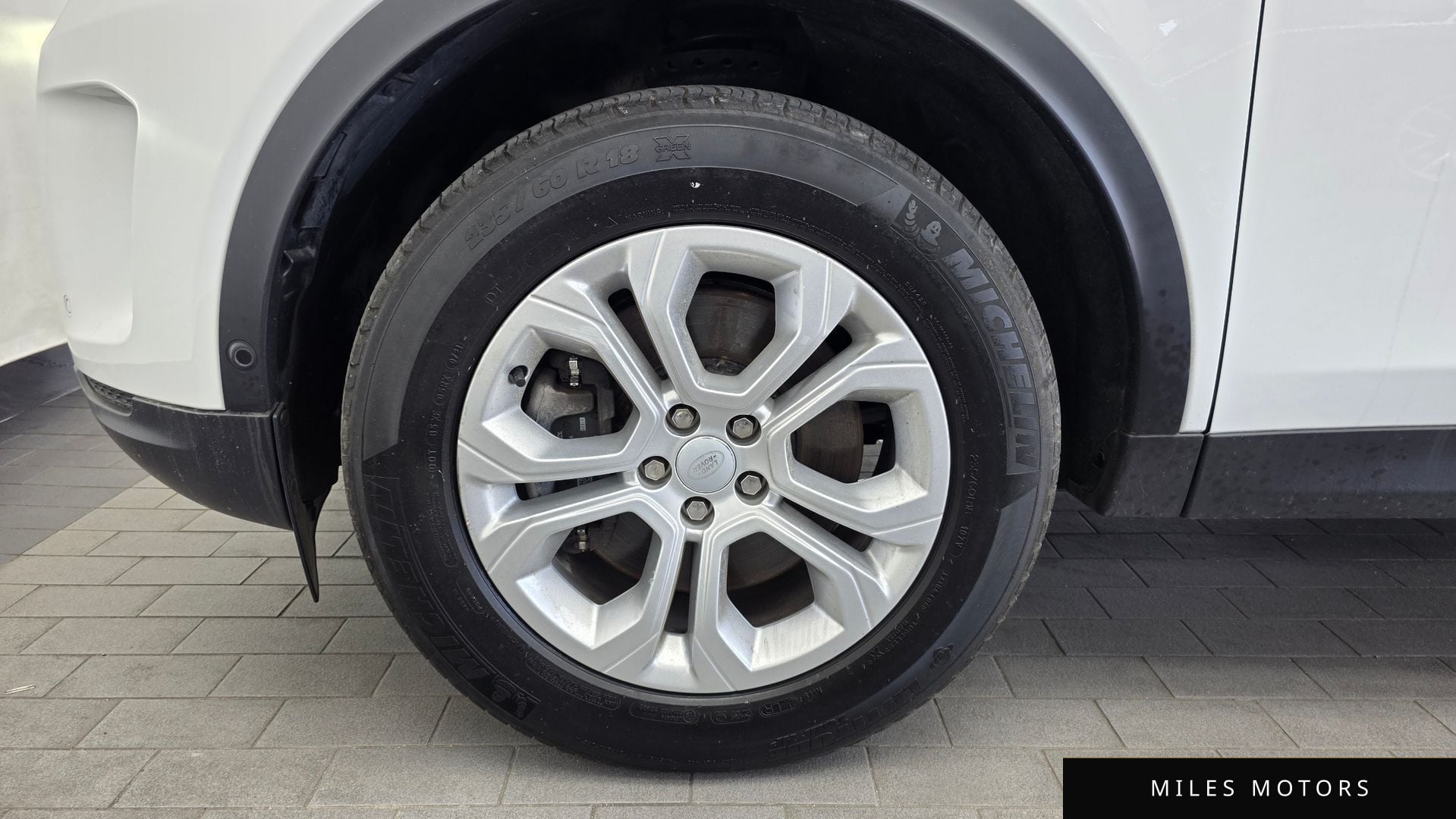 Land Rover Discovery Sport 2021 — миниатюра 5