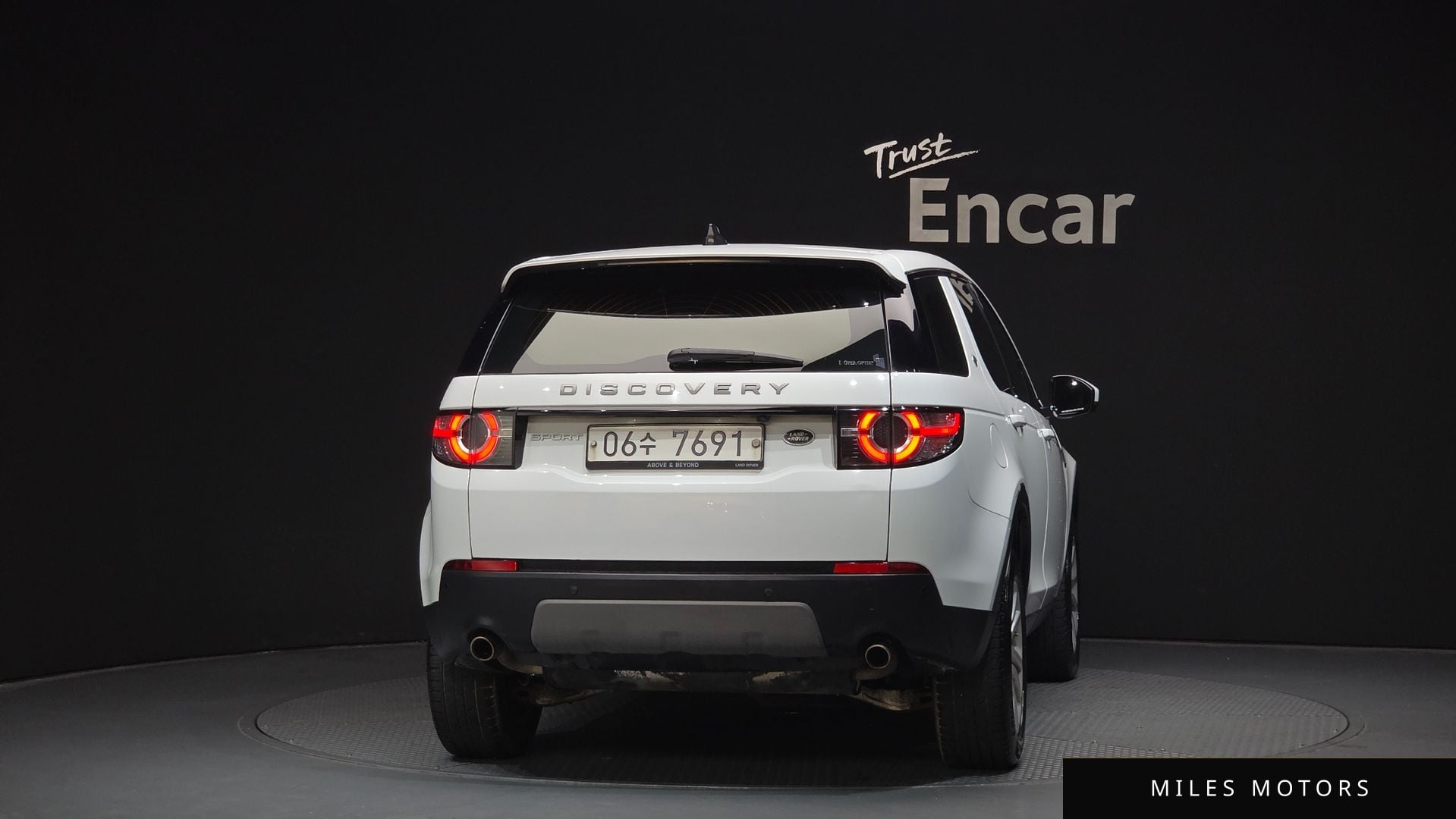 Land Rover Discovery Sport 2017 — миниатюра 4