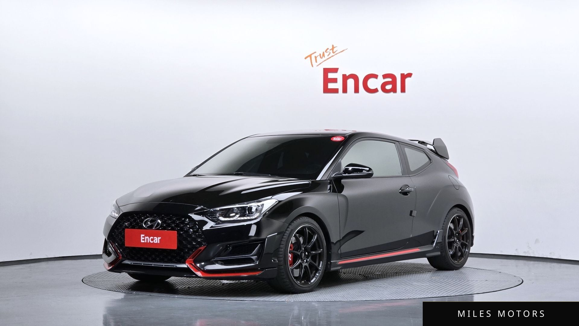 Hyundai Veloster 2020 — фото 1 из 12