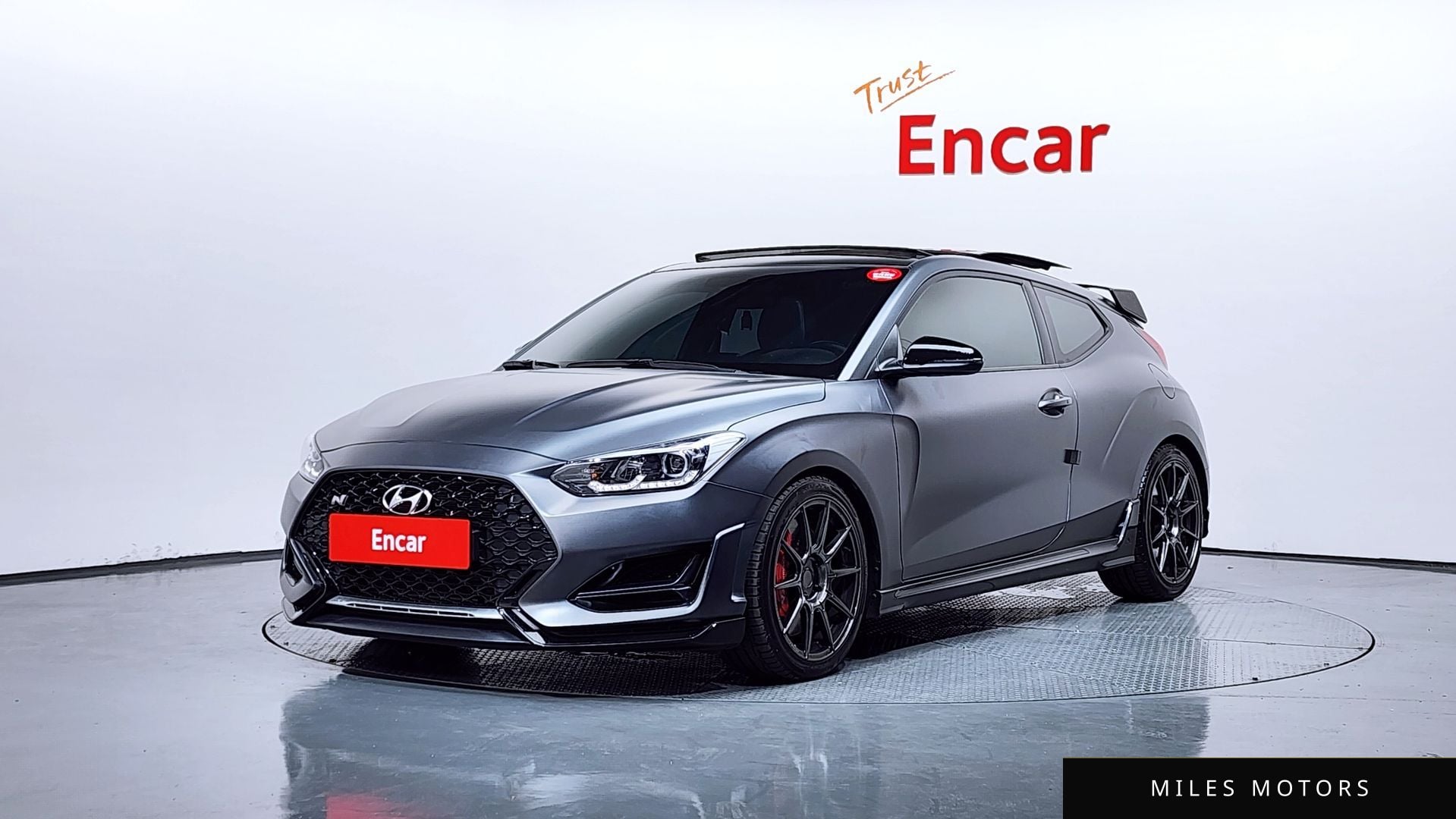 Hyundai Veloster 2020 — фото 1 из 12
